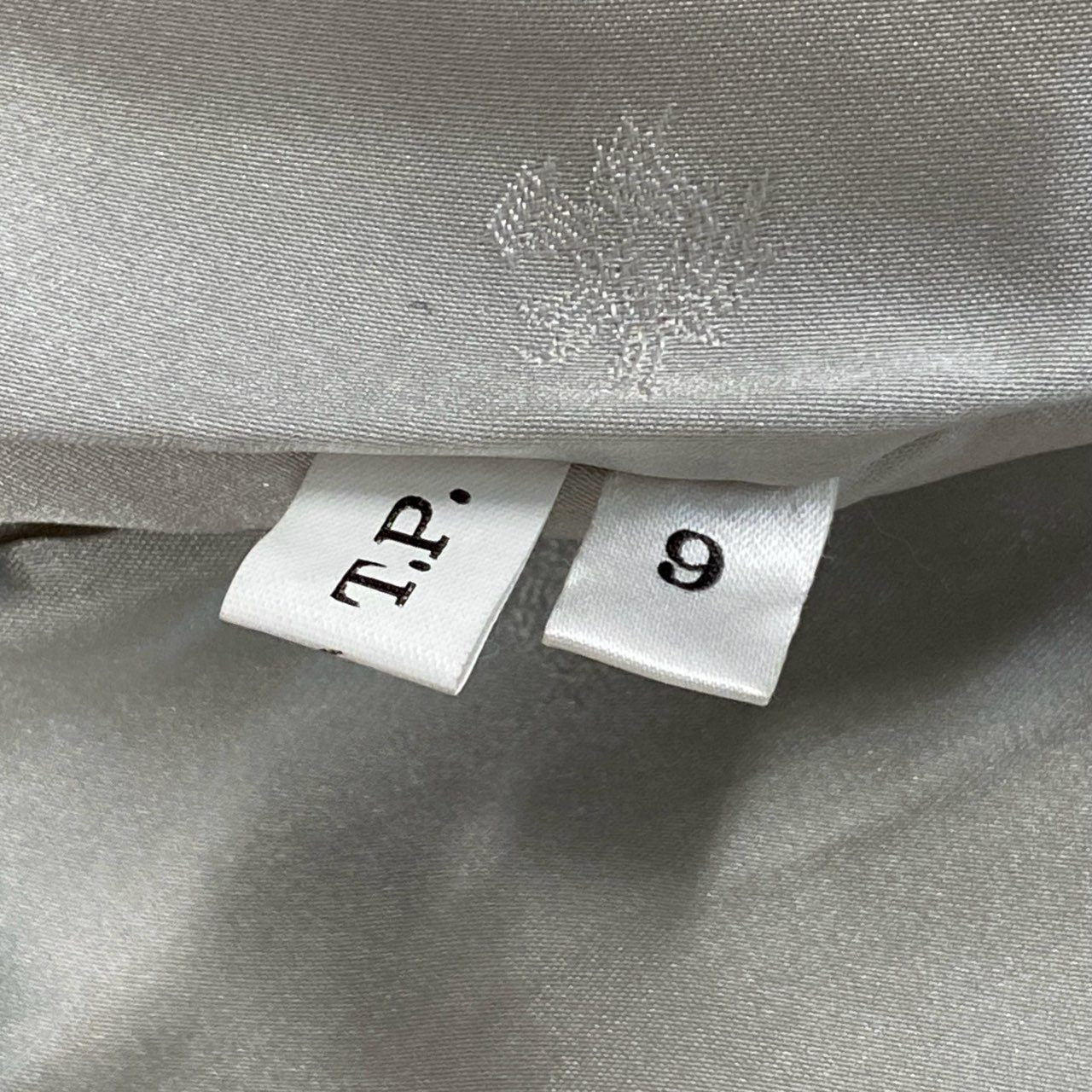 26L5 MUTUS SAGA MINK サガミンク 銀サガ サファイアミンク ファーコート サイズ9号 シルバーグレー 最高級本毛皮 MINK FUR ポケット有t18r