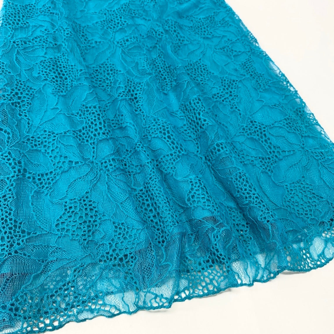 49g18 【美品】TADASHI SHOJI タダシショージ 総レースワンピース ドレス フリル 膝丈 0サイズ エメラルドグリーン レディース 女性用u02t