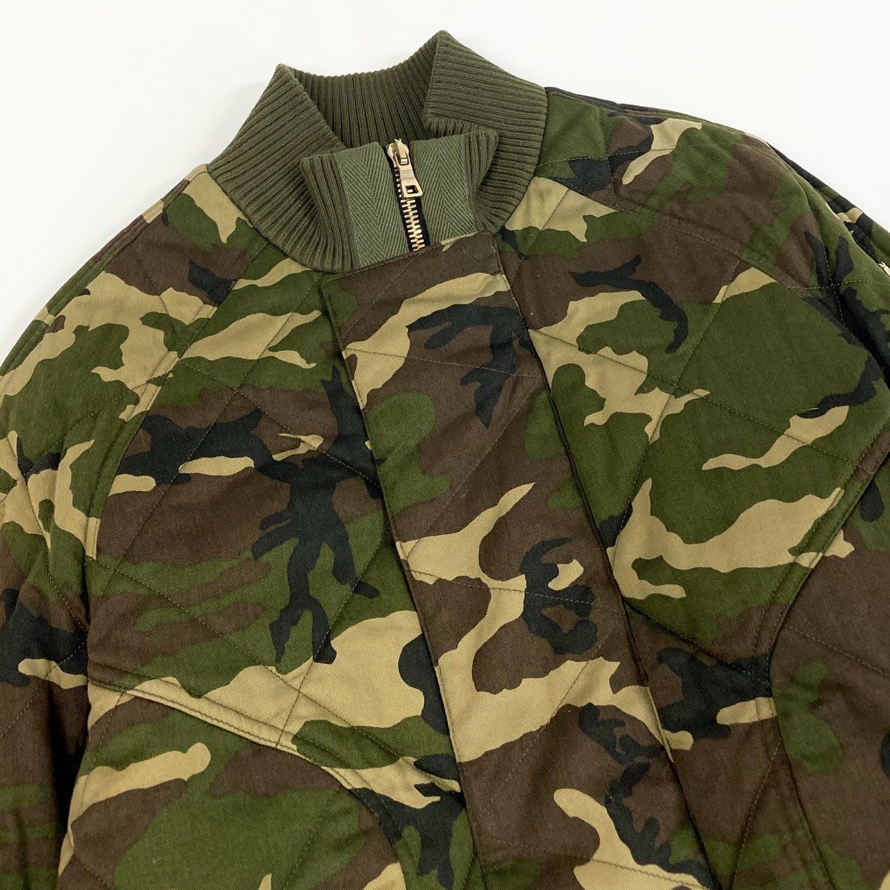 Mb9 《新品同様》 BALMAIN バルマン キルティング ボンバージャケット ミリタリージャケット M グリーン系 メンズ 2017年k02i