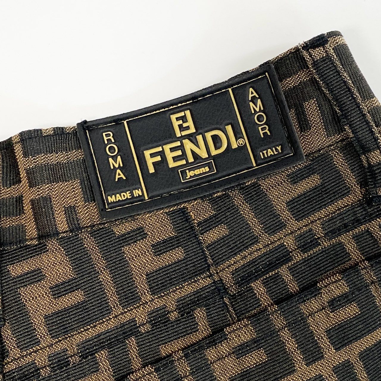 Id6 FENDI フェンディ ズッカ柄 テーパードパンツ ボトムス 総柄  イタリア製 41 ブラウン レディース 女性用o07t