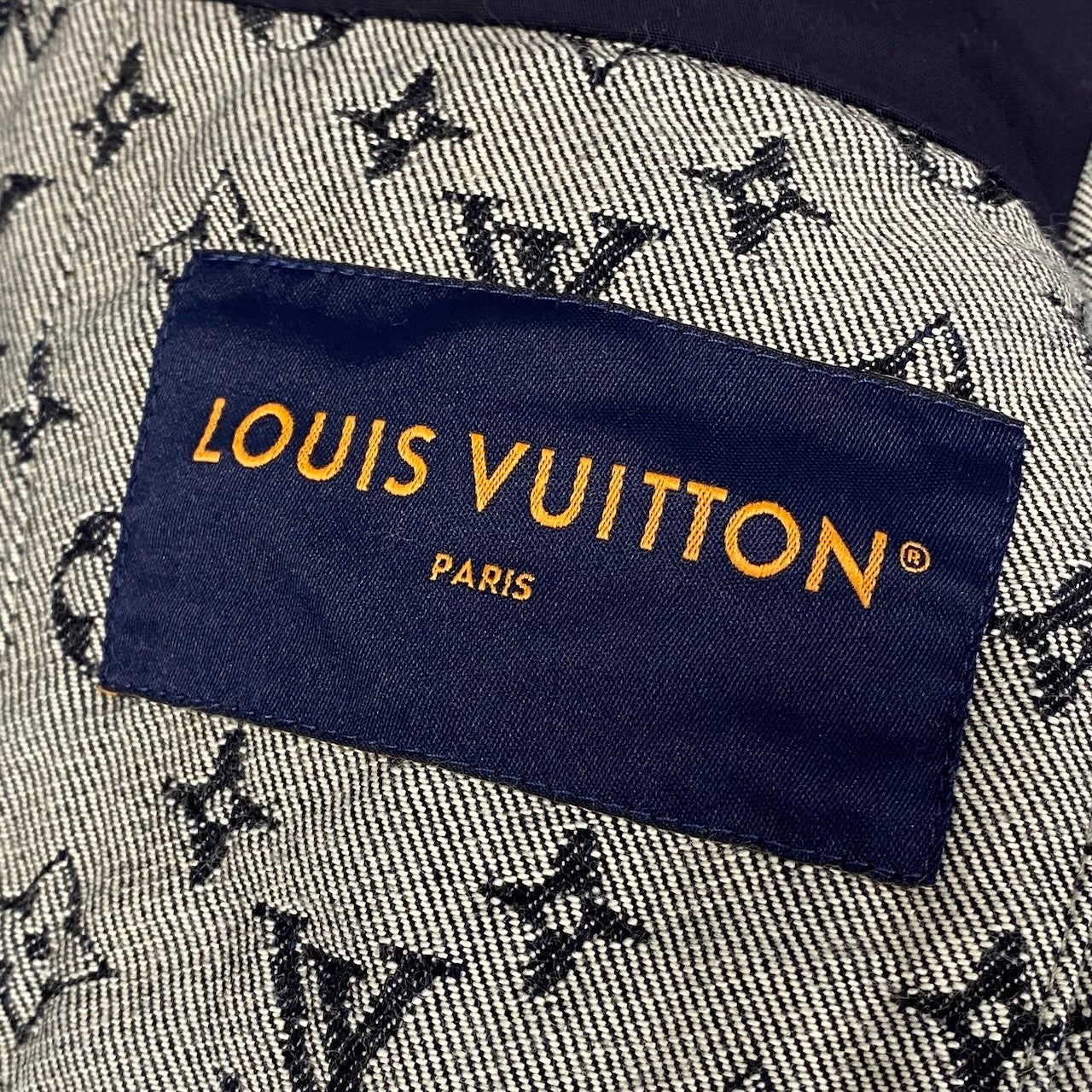 Id2 《未使用品》 LOUIS VUITTON ルイヴィトン 24AW モノグラム ジャガードデニムジャケット Monogram Jacquard Denim Jacket サイズ52 インディゴブルー タグ付t18r