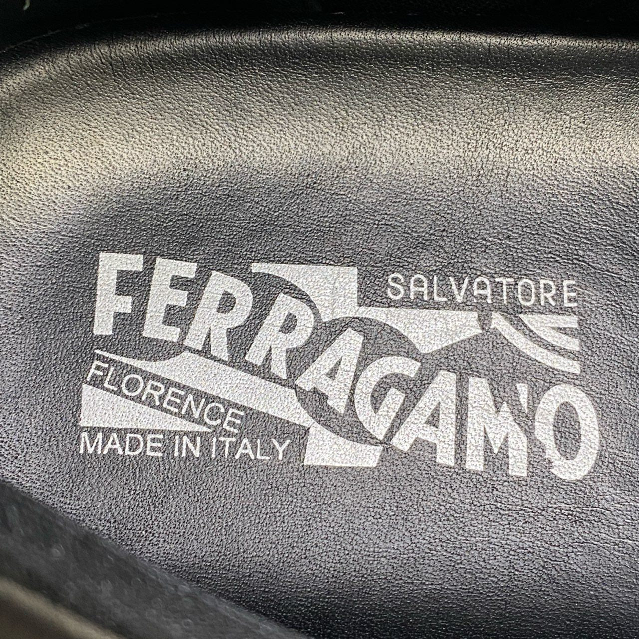 2L15 Salvatore Ferragamo サルヴァトーレフェラガモ 本革レザー スリッポン レザーシューズ スニーカー サイズ9EEE ブラック レザー メンズ 男性用 靴k02i