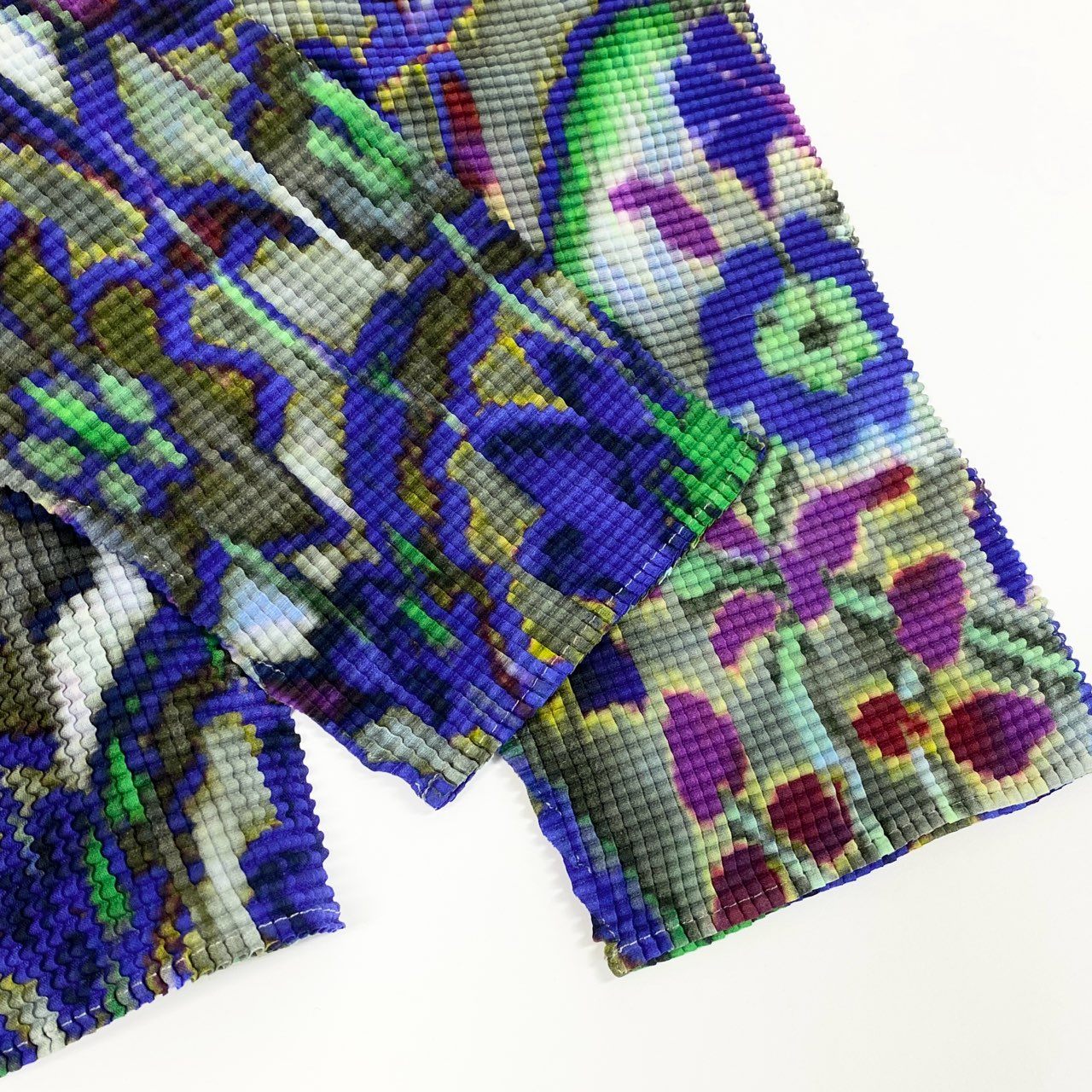 Id6 ISSEY MIYAKE me ミー イッセイミヤケ マルチカラー プリーツ カットソー トップス  プリーツプリーズta1