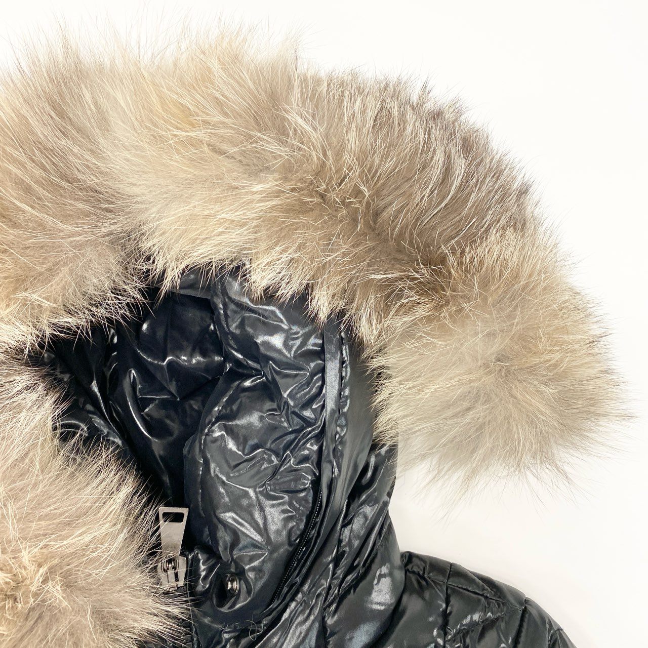 71i26 《美品》 MONCLER モンクレール FULMARUS フルマラス フォックスファー ダウンコート E20934986325 0 ブラック FOX FUR DOWN COAT 女性用t18r