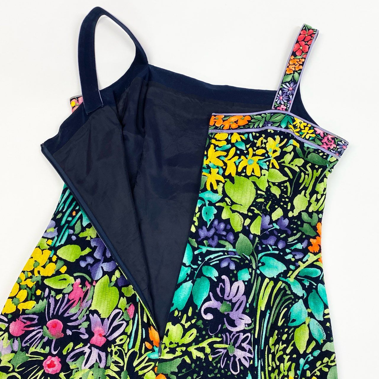 59b22 LEONARD FASHION レオナール ノースリーブワンピース 膝丈ワンピース 美しい花柄プリント レディース 女性服 サイズ11AR ネイビーu02t