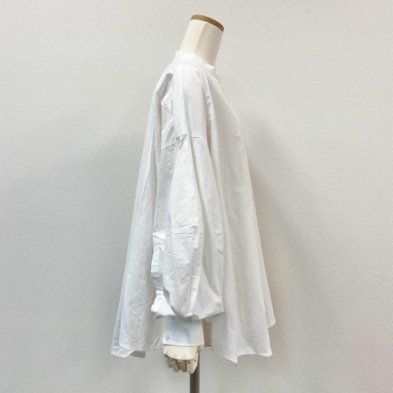 63i12 《美品》 ENFOLD エンフォルド ヘキサゴンシャツ 長袖シャツ ブラウス ノーカラー 300FA230-1850 サイズ38 ホワイト コットン タイプライター レディースu02t