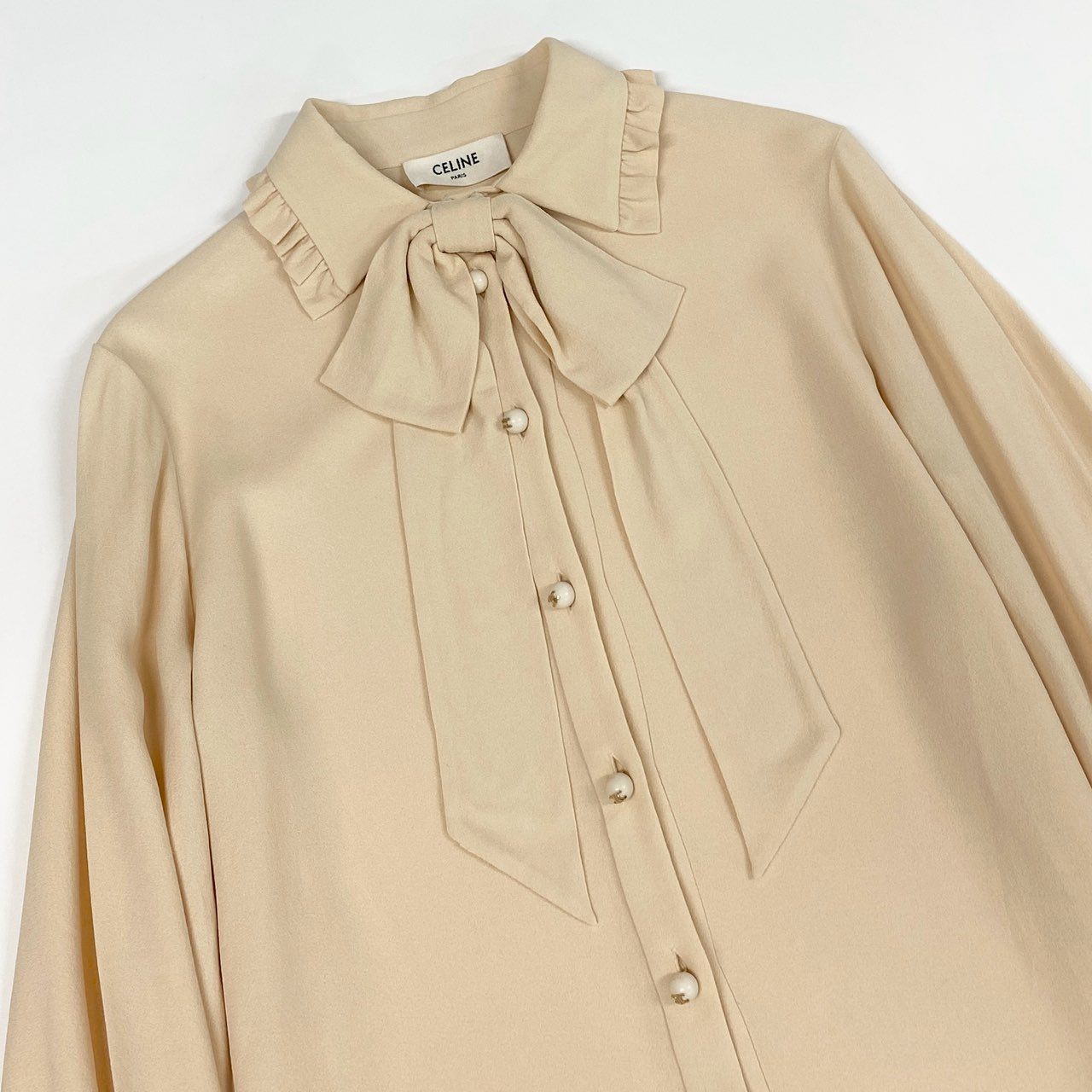 Ed9 CELINE セリーヌ サンドクレープ ボウタイ シルクブラウス マカダムロゴ ボールボタン サイズ36 アイボリー レディース トップスk02i
