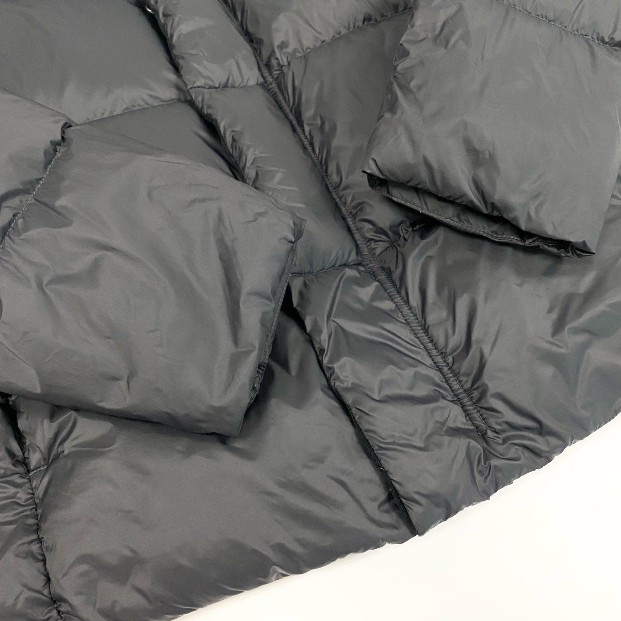 71a23 EMPORIO ARMANI エンポリオアルマーニ スーパーライト ダウンジャケット ベロア切替デザイン ダブルジップ サイズ48 ブラック メンズ 男性用 アウターk02i