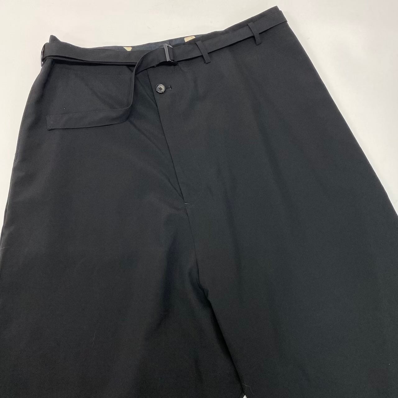83e12 【美品】Y’s ワイズ サルエルパンツ 変形パンツ ウールボトム 日本製 MD-P05-100 1サイズ ブラック ウール100％ メンズ 男性用u02t