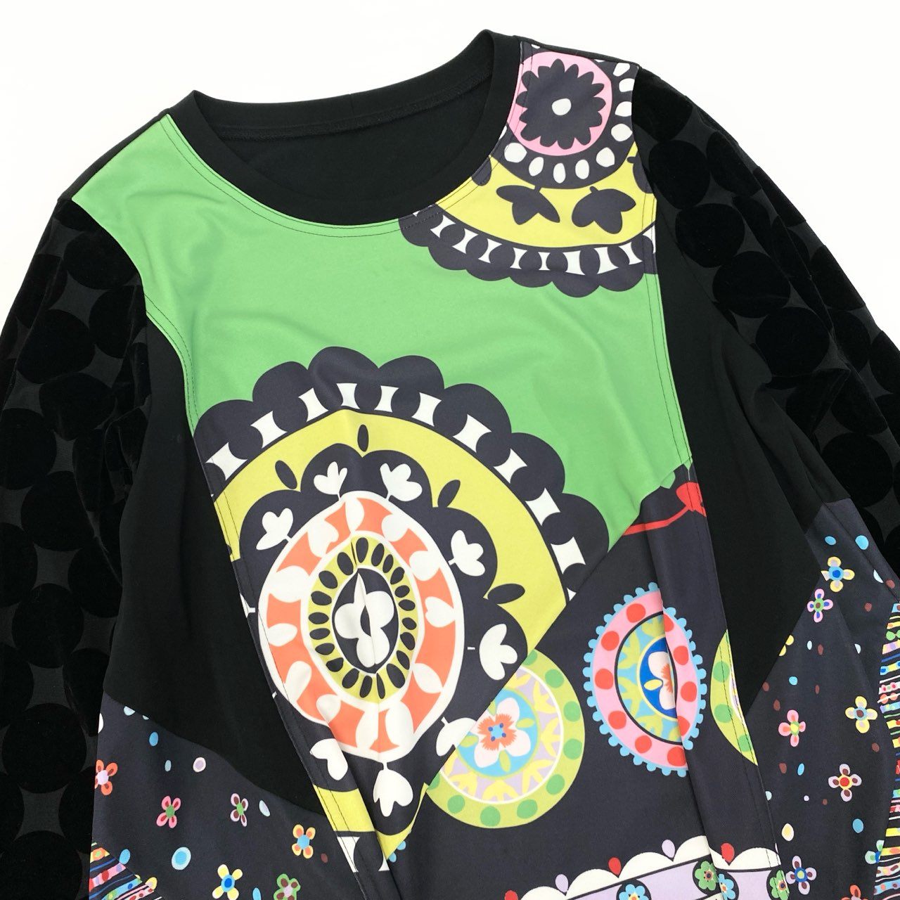 15c3 TOKUKO 1er VOL トクコプルミエヴォル ロングスリーブ チュニックワンピース 総柄プリント  レディース 女性服 サイズ9 ブラックu02t