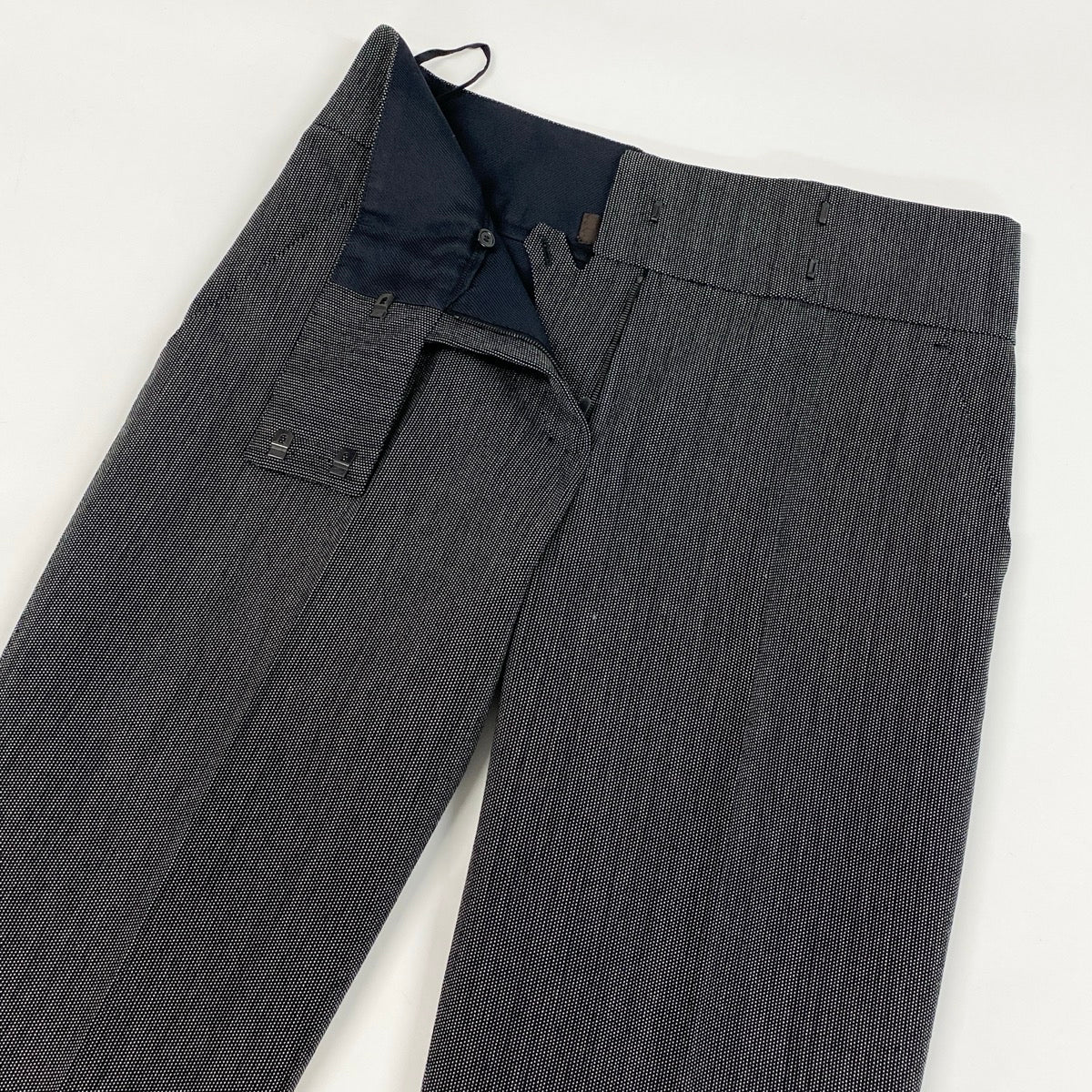 Ee19  LOUIS VUITTON ルイヴィトン ハイウエスト テーパードパンツ センタープレス ボトムス バージンウール100％ サイズ38 レディース 女性服u02t