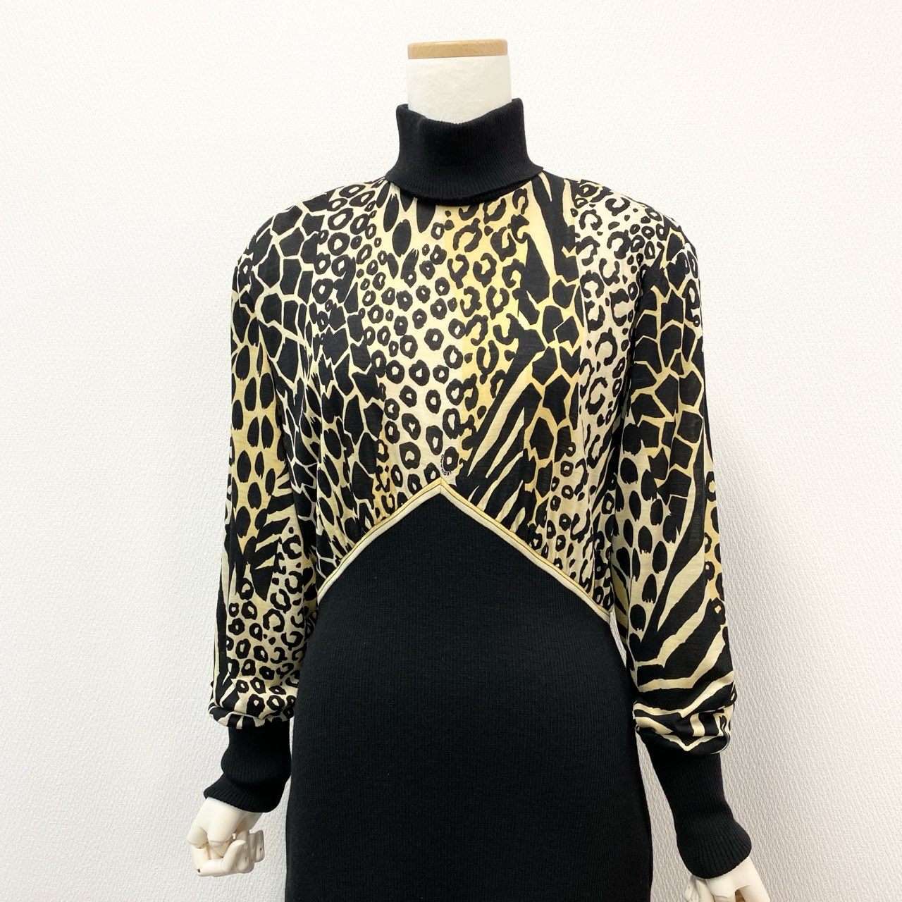 59k1 LEONARD レオナール イタリア製 レオパード柄 長袖 ハイネック ニットワンピース ドレス ブラック ウール シルク レディースo07t