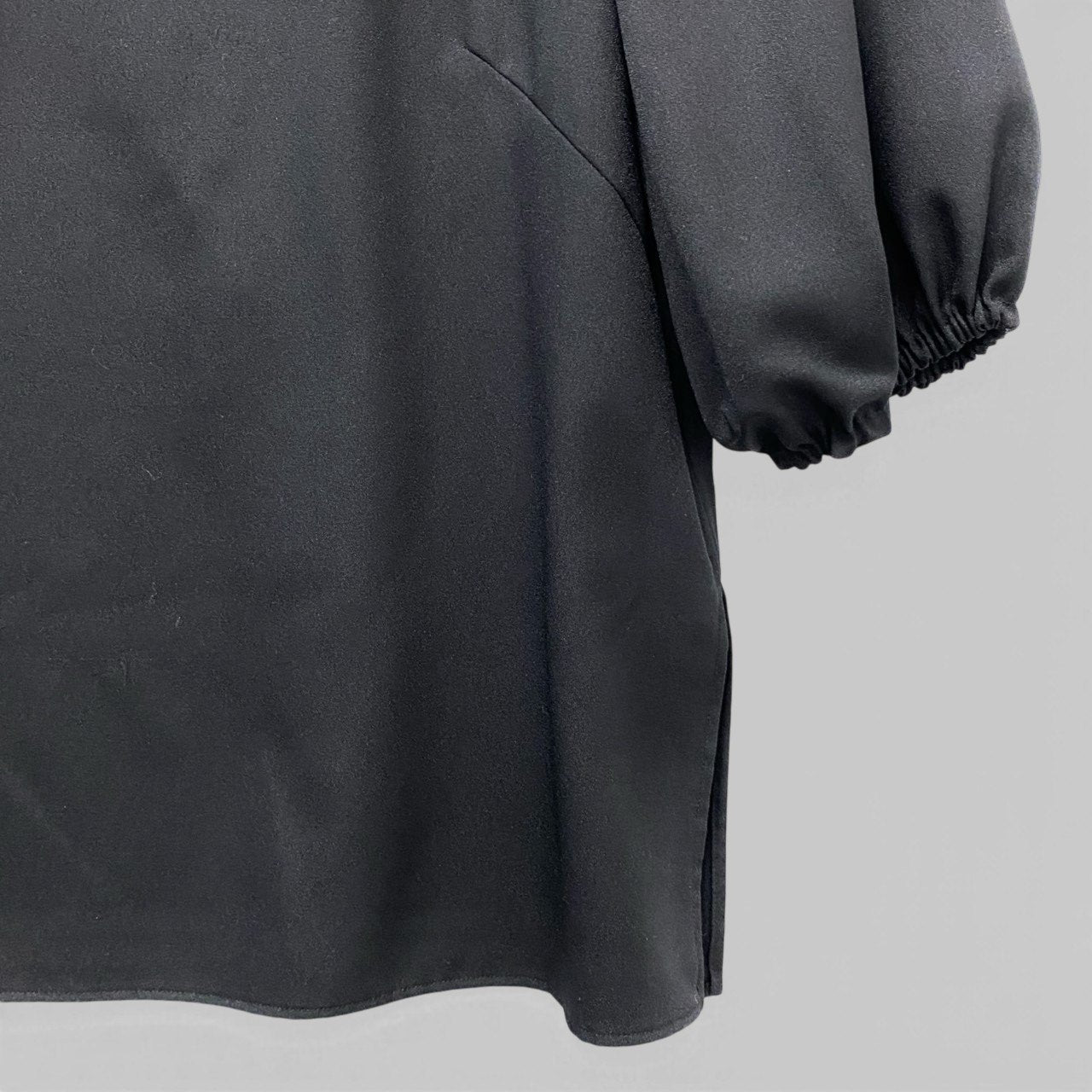 14d3 【美品】Rene ルネ パフスリーブシャツブラウス フリルブラウス 半袖ブラウス 5331120 34サイズ ブラック ポリエステル100％ レディース 女性用u02t