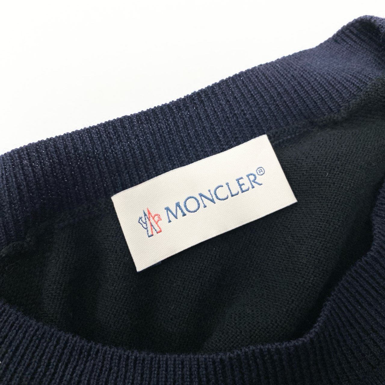 87a29 MONCLER モンクレール TRICOT KNIT SWEATER トリコニットセーター サイズM ダークネイビー ロゴワッペン D20919031400t18r