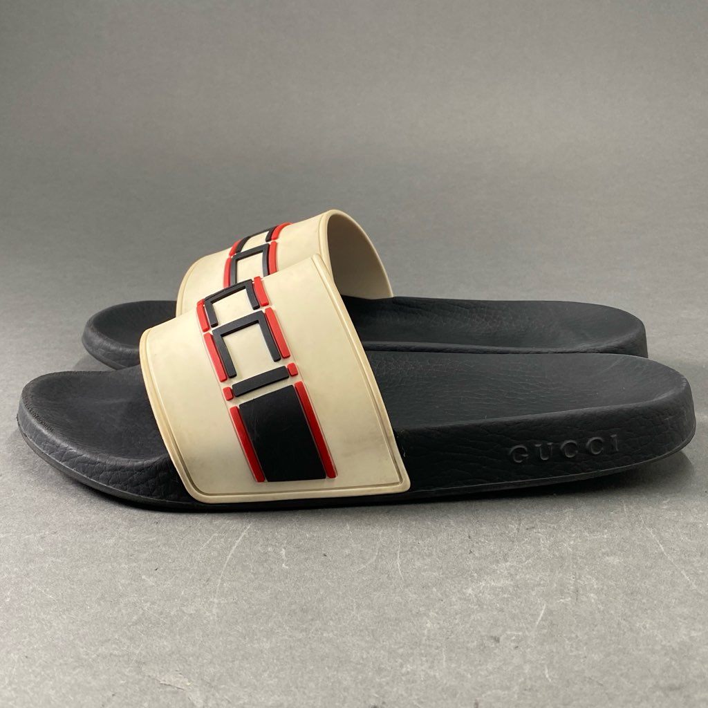 3f3 GUCCI グッチ ベナッシ シャワーサンダル 7 ホワイト ブラック ラバー スライドサンダル イタリア製 シューズ