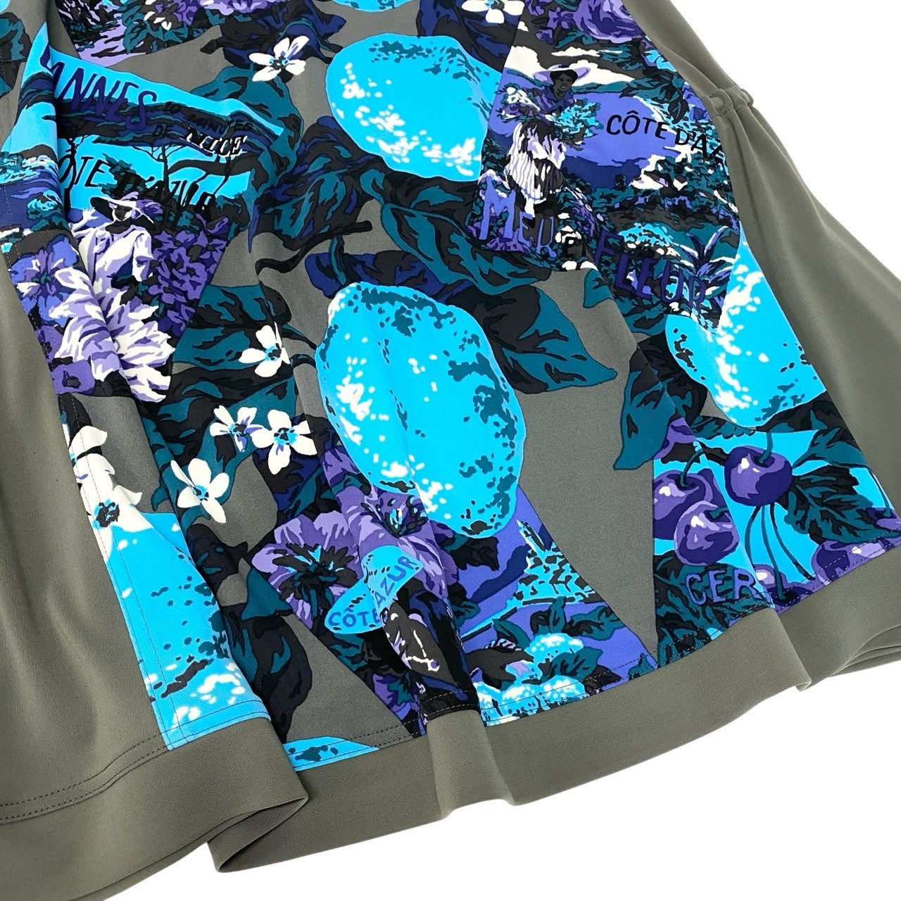 14c5 TOKUKO 1er VOL トクコプルミエヴォル ノースリーブワンピース Aライン 花柄プリント 刺繍 ストレッチ レディース 女性服 サイズ9 グレー系u02t