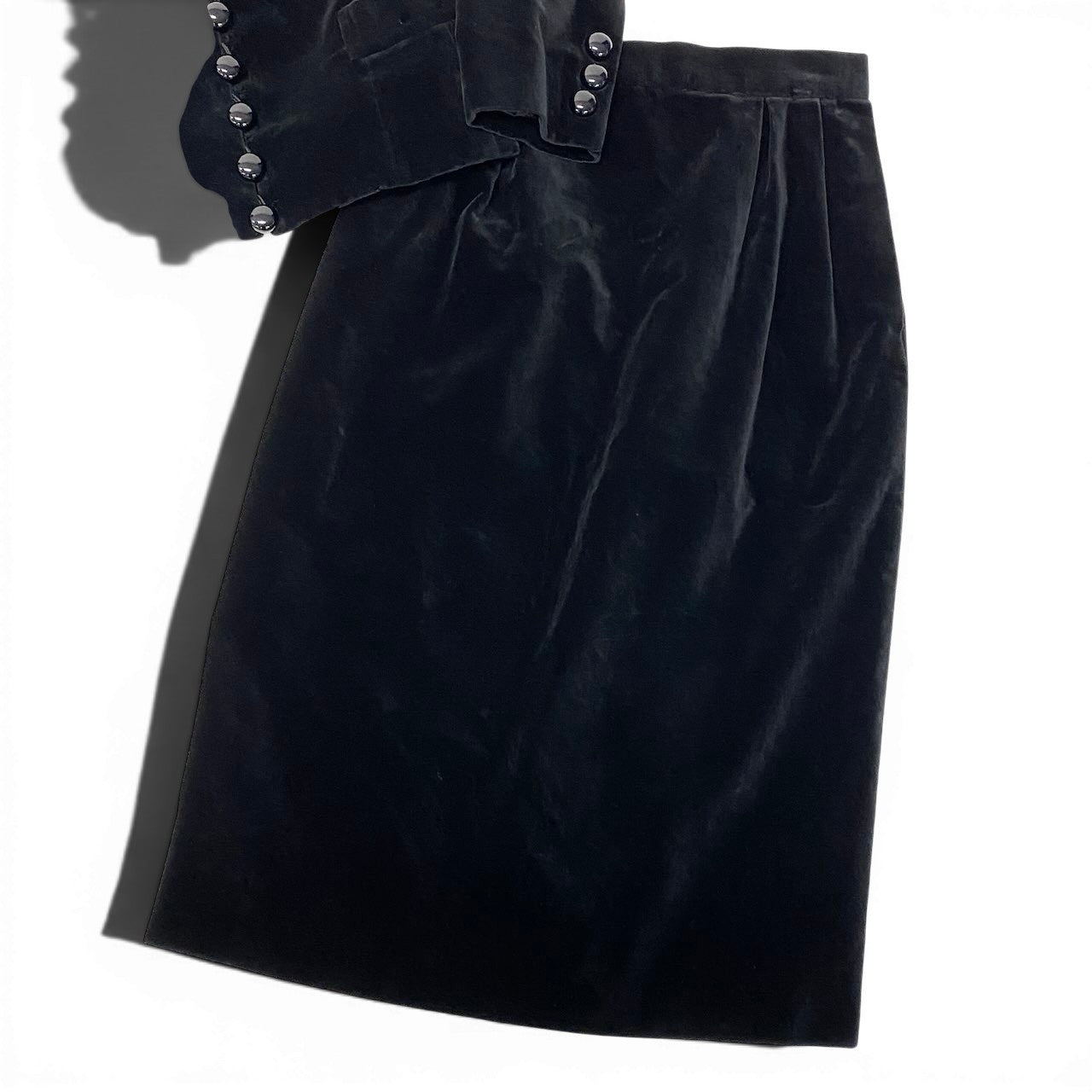 Eg6 YVES SAINT LAURENT イヴサンローラン セットアップ スカートスーツ ベロア ノーカラージャケット  サイズS ブラック レディースo07t