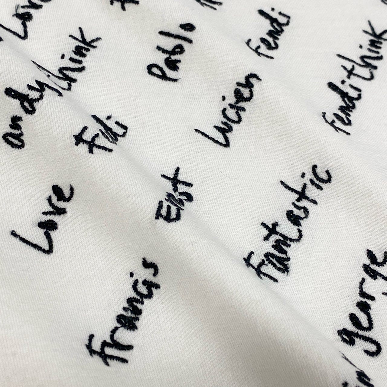 36a30 FENDI フェンディ 半袖Tシャツ クルーネックTシャツ エンブロイダリーTシャツ 文字刺繍 48サイズ ホワイト コットン100％ メンズ 男性用o07t