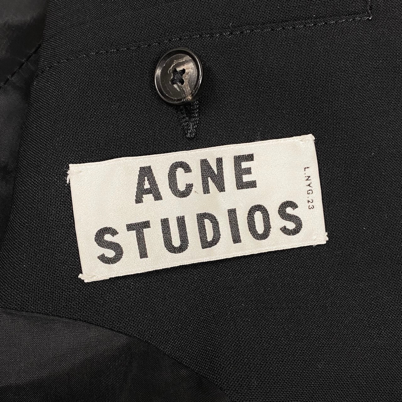 e1 ACNE STUDIOS テーラードジャケット 切替 ステッチデザイン 32サイズ ブラック 画像参照 レディース 女性用u02t