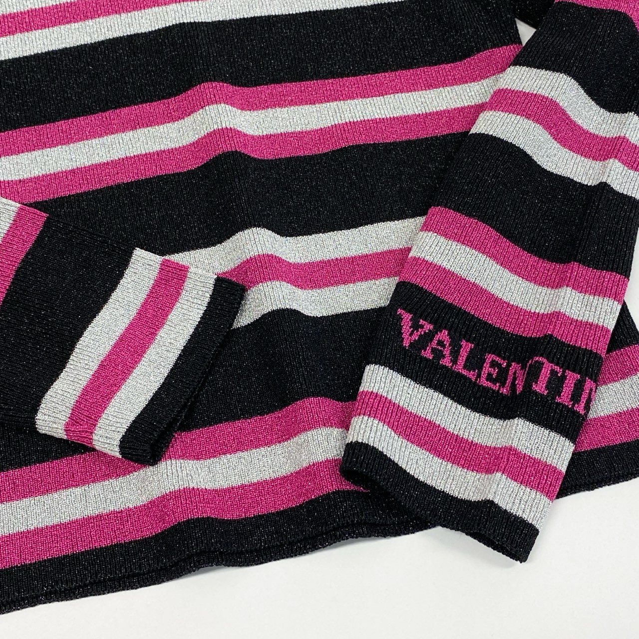 b23 【美品】VALENTINO ヴァレンティノ 2021年 袖ロゴ入り ラメ混紡 タイトニットセーター サマーニット サイズXXS マルチカラー レディース トップスk02i