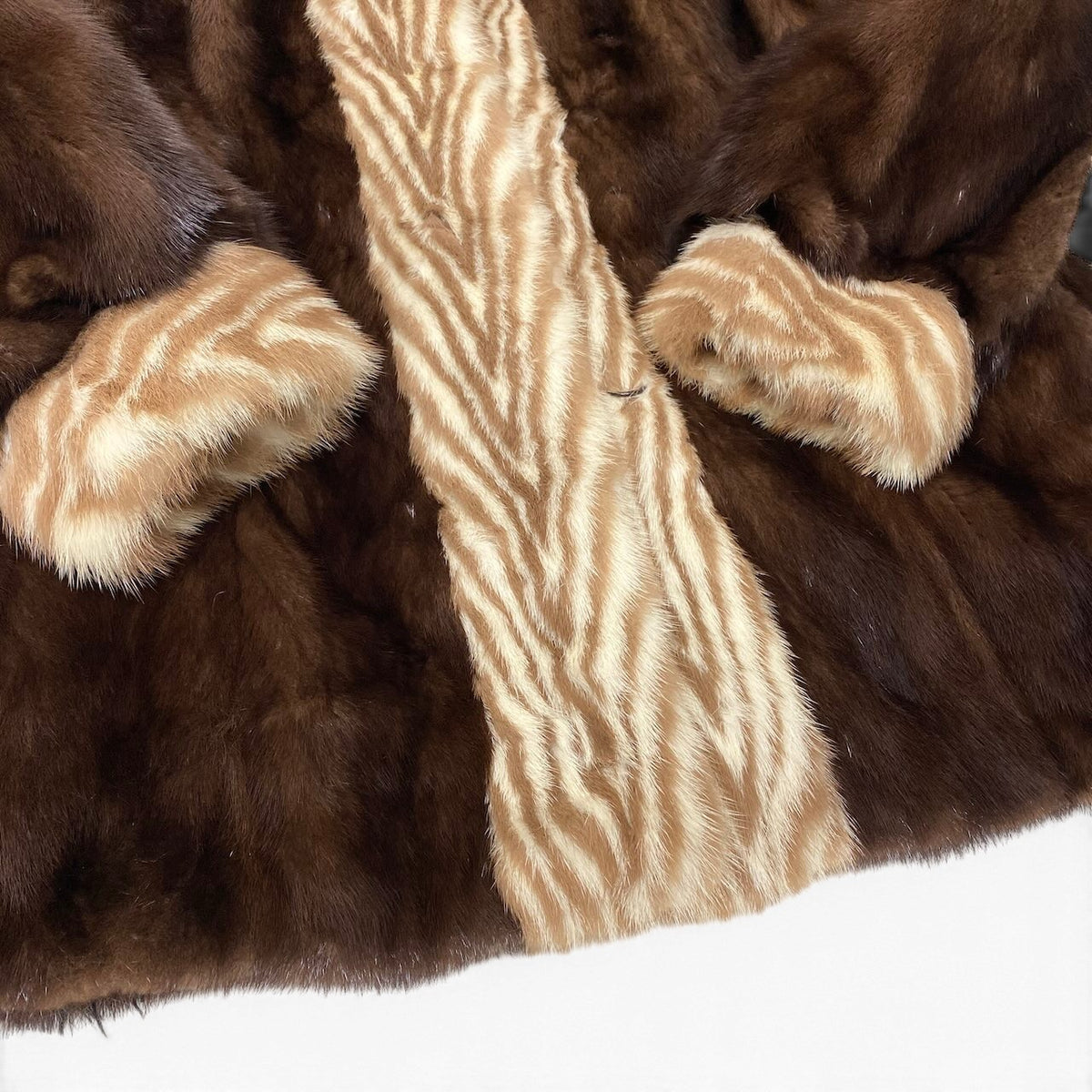 20i21 袖着脱可 希少デザイン ミンクファーコート サイズ11 茶系 本毛皮 Mink Fur Zebra Design Coat リアルファーt18r
