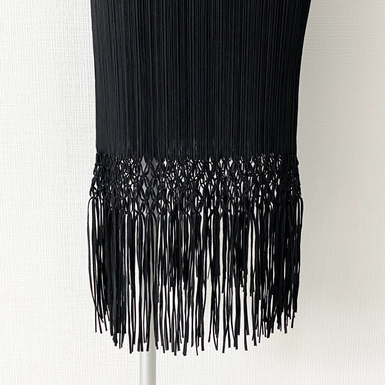 11i17 《美品》 PLEATS PLEASE ISSEY MIYAKE プリーツプリーズ イッセイミヤケ フリンジデザイン プリーツスカート ウエストゴム 日本製 PP81-JG726 2 ブラック