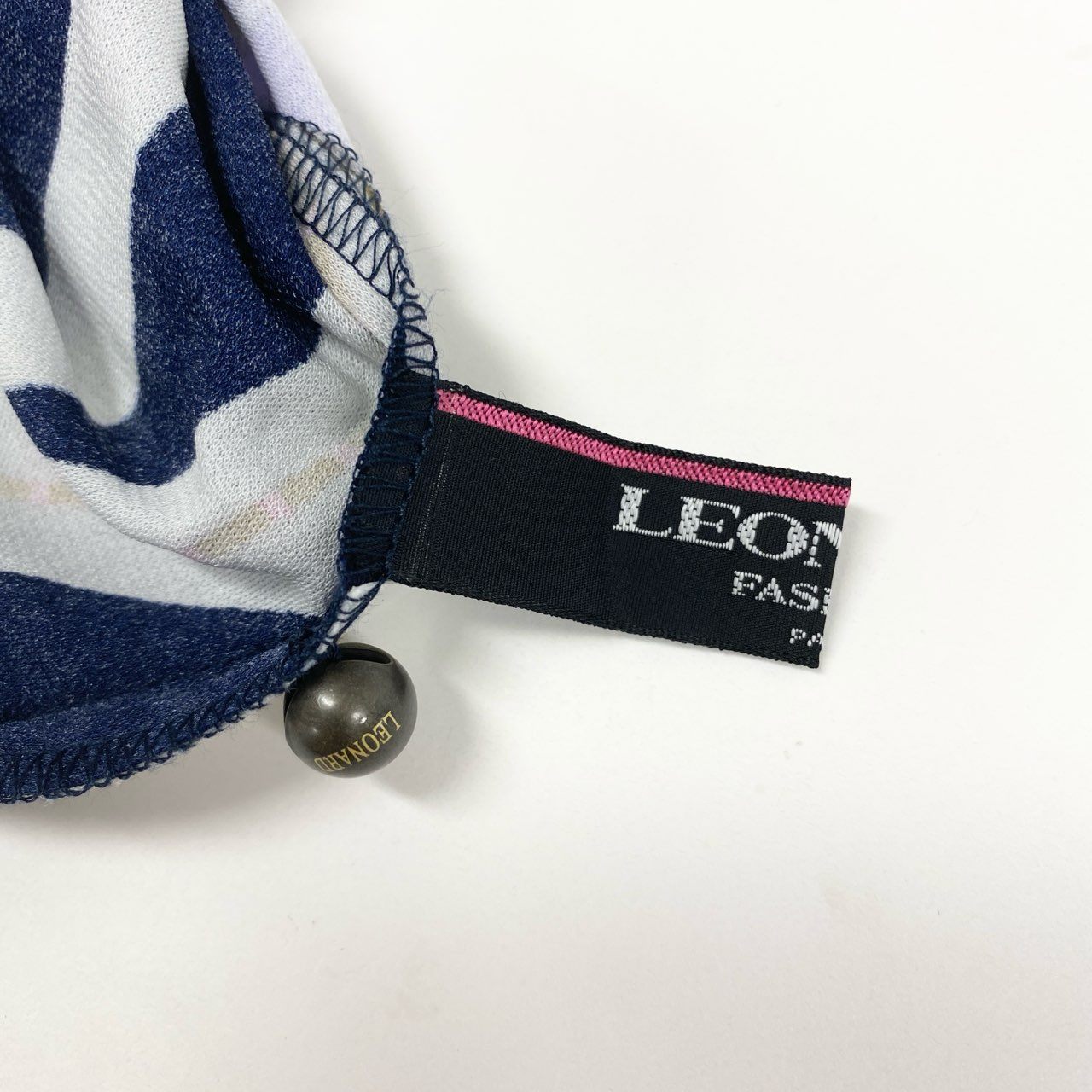 6b12 LEONARD レオナール ロングスリーブカットソー カンカン素材 美しい花柄プリント 0179513 Lサイズ ネイビー レディース 女性用u02t