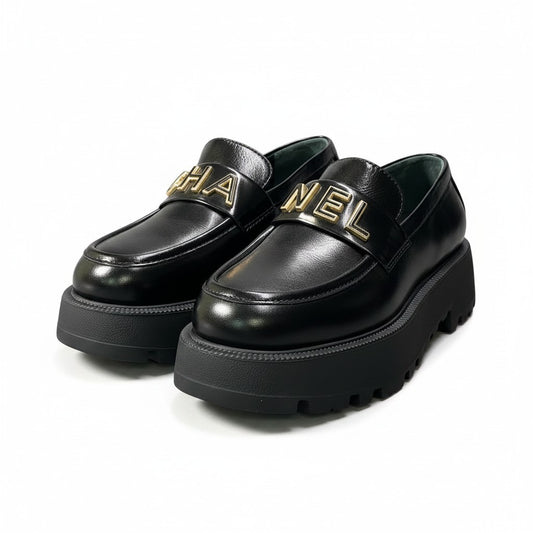 e18 CHANEL シャネル ローファー ブランドロゴ カーフスキンレザー 厚底ソール ボリューム レディース 女性用 G45788 36 ブラックu02t