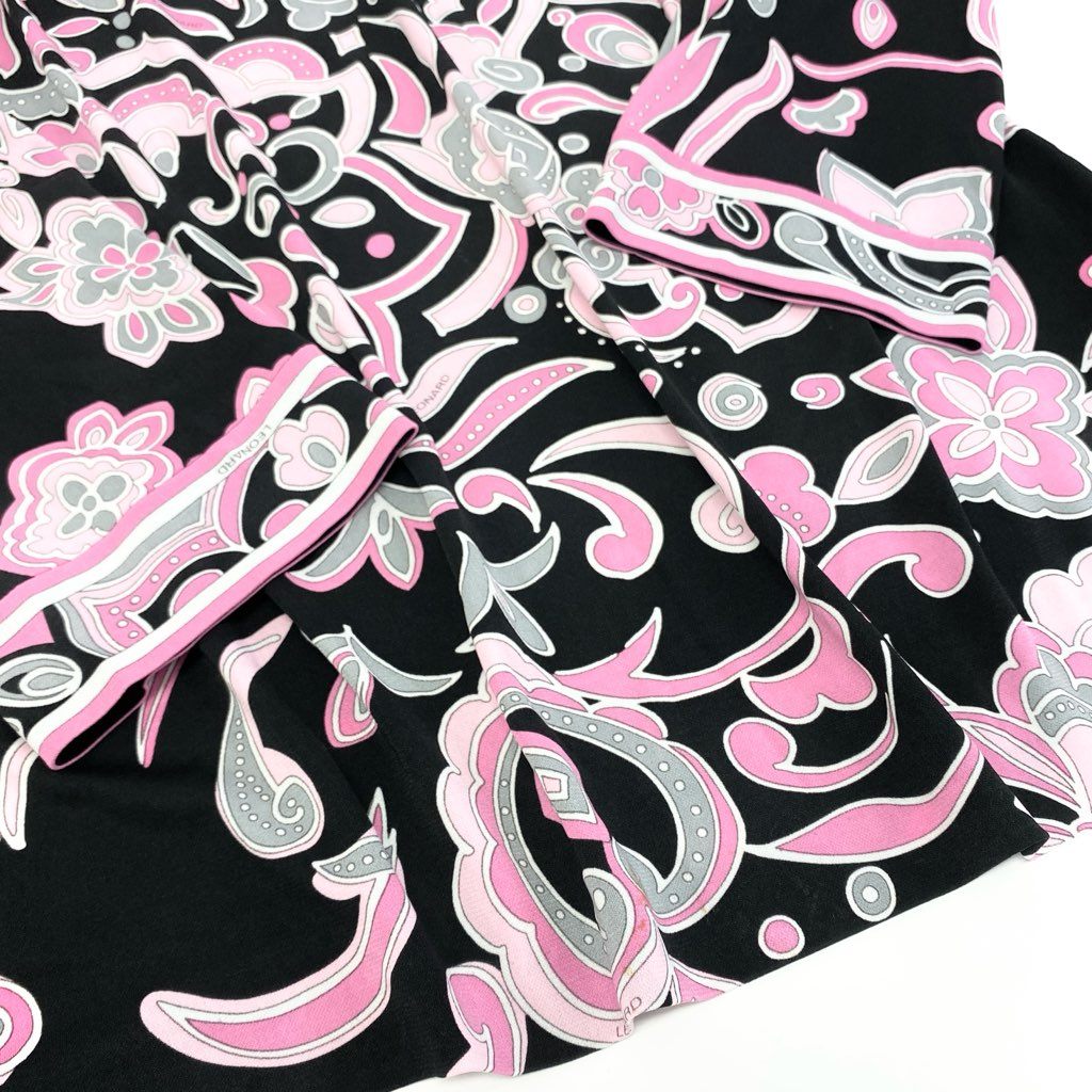 59L15 LEONAD レオナール チュニック ロングスリーブカットソー Vネック カンカン素材 総柄 トップス 40サイズ ブラック ピンク レディースo07t