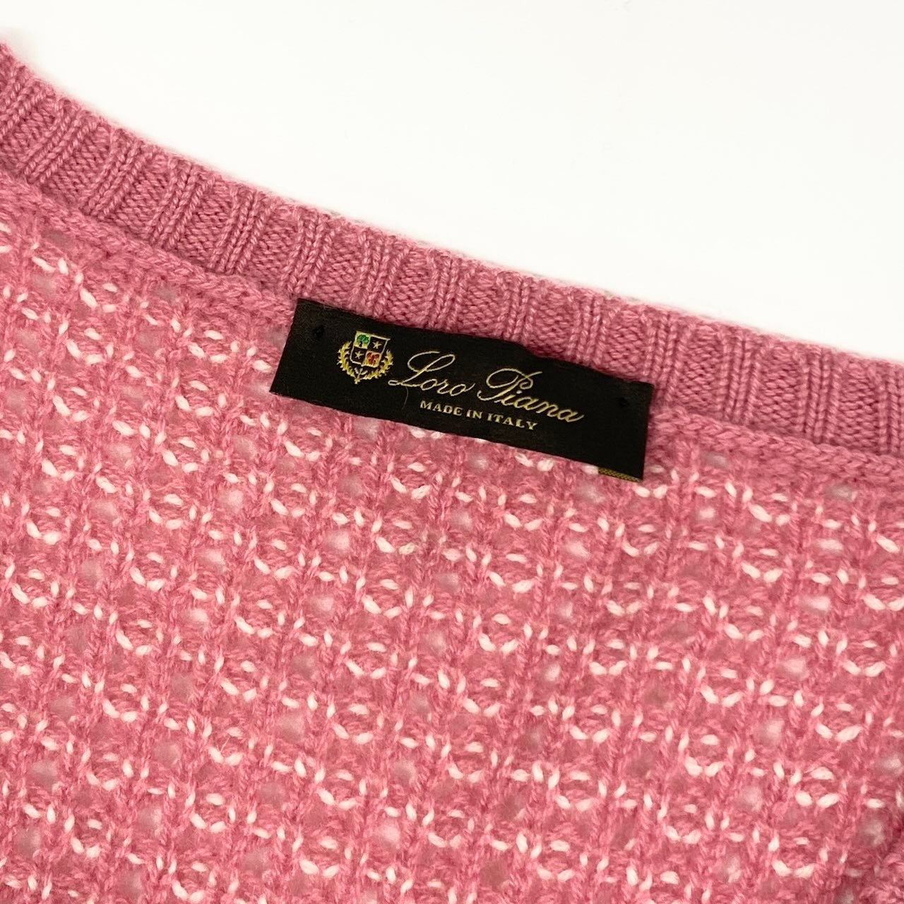 e1 Loro Piana カシミヤニットセーター Vネック イタリア製 40サイズ ピンク ホワイト カシミヤ100％ レディース 女性用ta1
