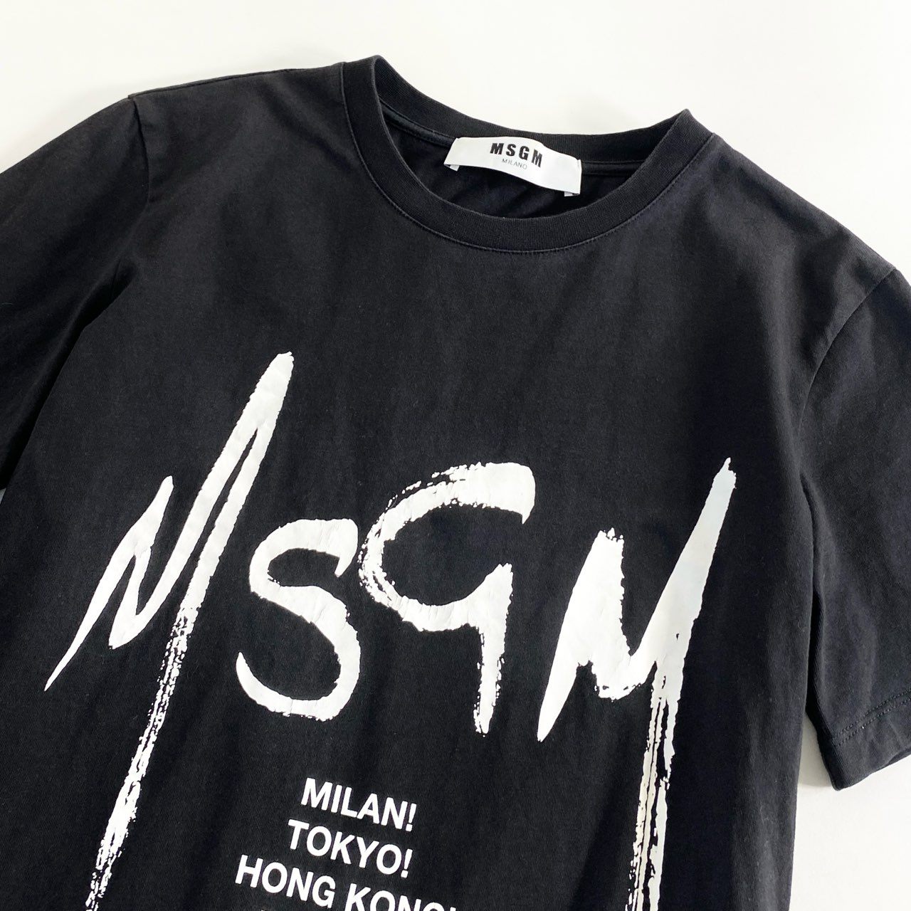 19d4 MSGM エムエスジーエム WITH GRAFFITI LOGO TEE グラフィティロゴTシャツ XS ブラック カットソー イタリア製