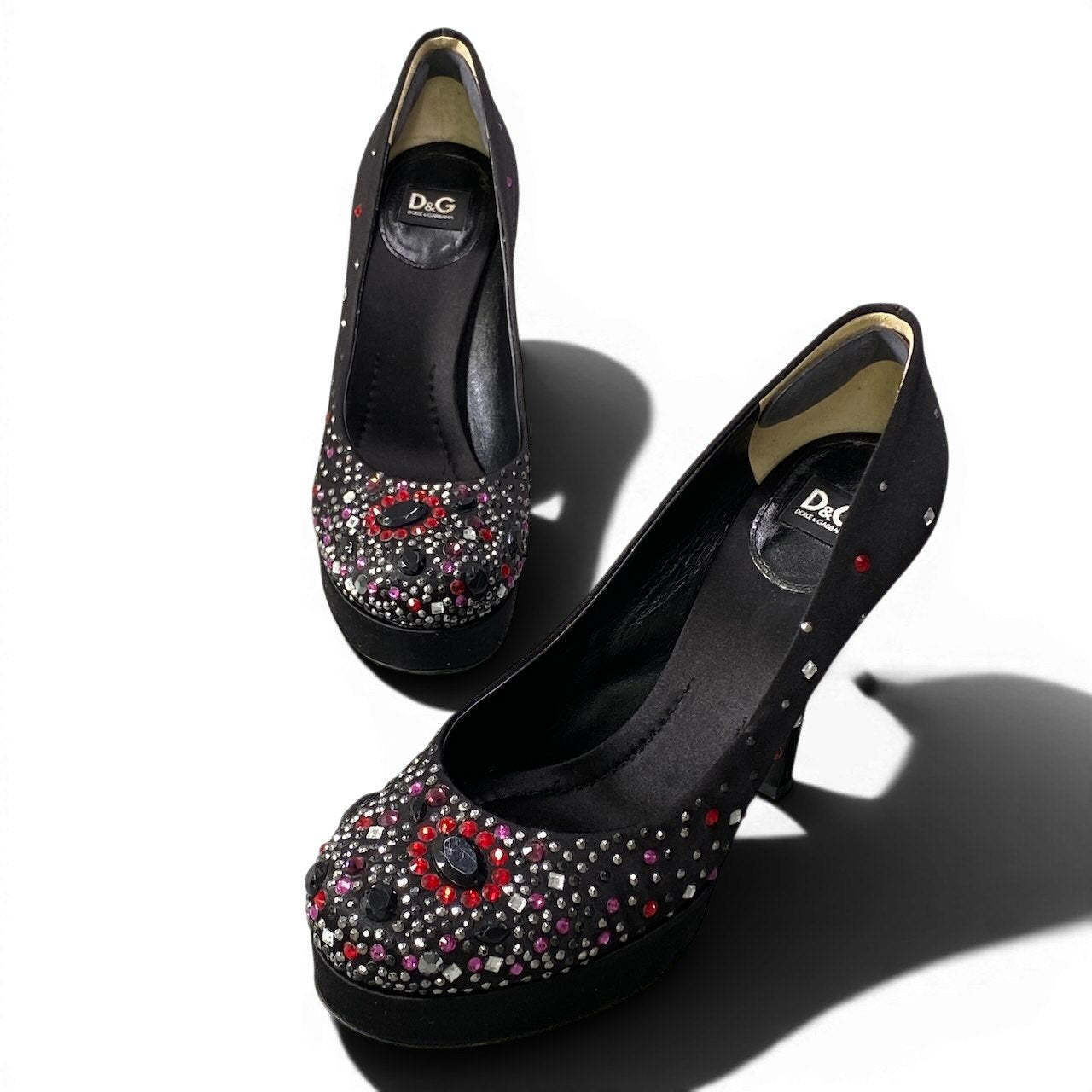 e8 D&G DOLCE&GABBANA ドルチェ＆ガッバーナ ラインストーン パンプス サイズ37 1/2 ブラック サテン レディース シューズk02i