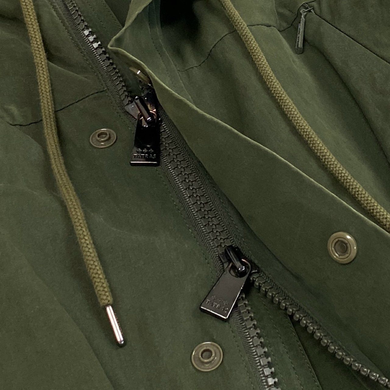 83L22 TATRAS タトラス ポルトフィーノ マウンテンパーカー フーディージャケット ダブルジップ  MTK19S4170 03サイズ カーキ メンズu02t