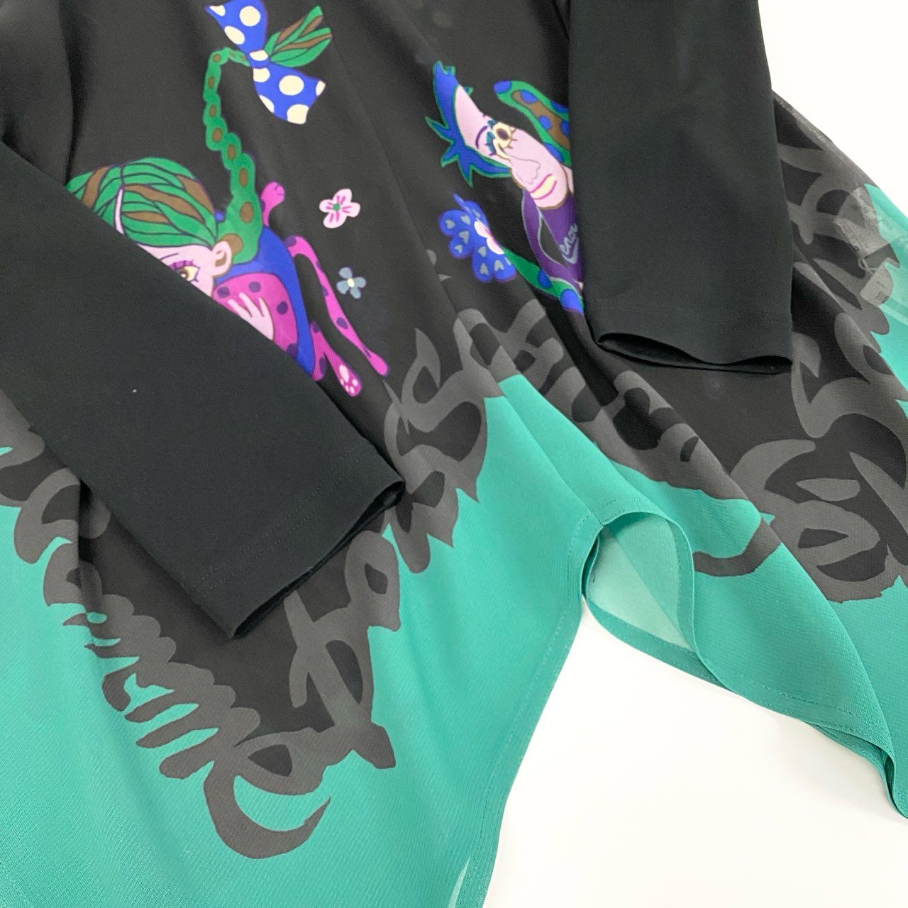 14a28 TOKUKO 1er VOL トクコプルミエヴォル 変形トップス チュニック 長袖シャツ ブラウス 総柄プリント 9 ブラック レディース 女性用u02t