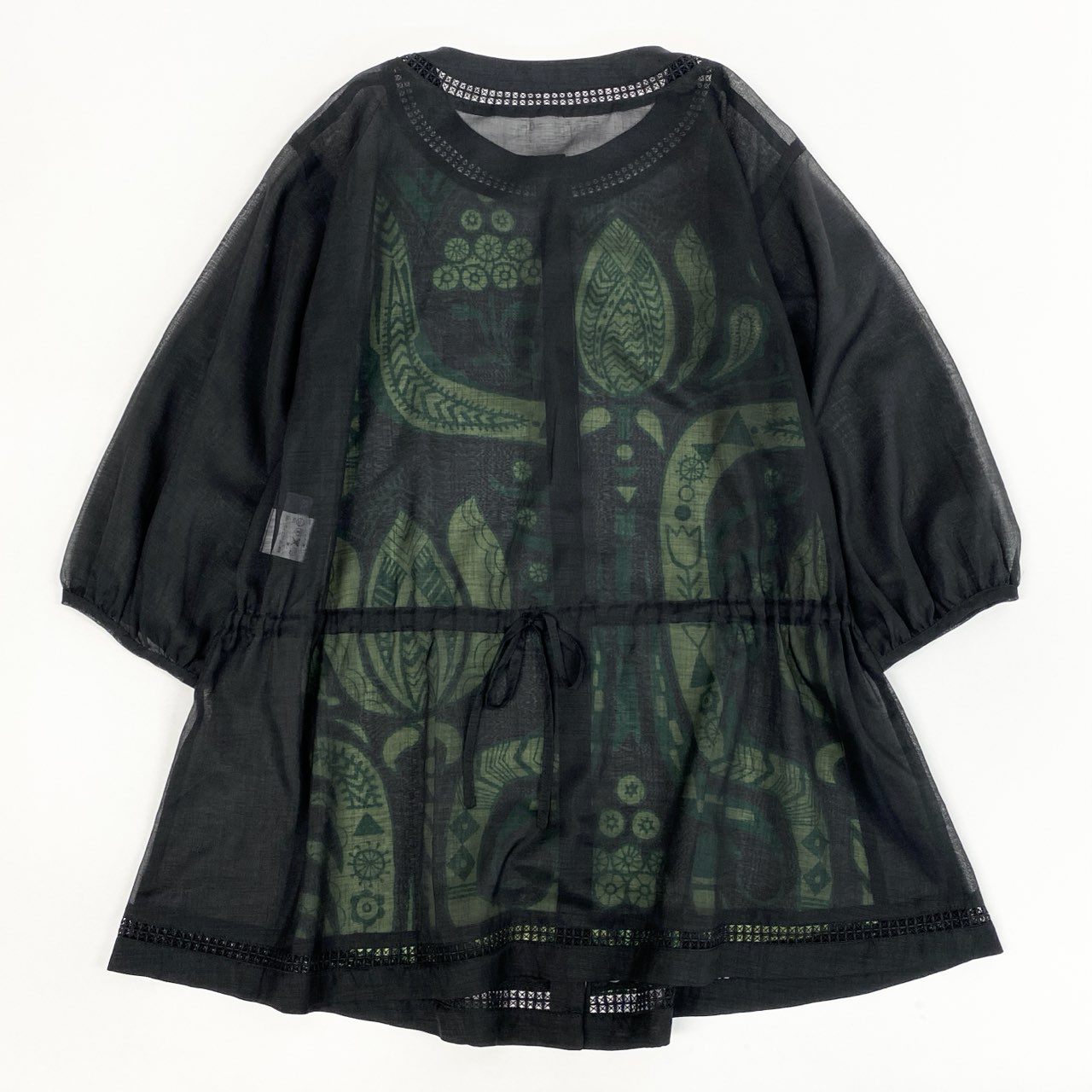 41k26 TOKUKO 1er VOL トクコプルミエヴォル シアー チュニックシャツ ロングスリーブ 花柄モチーフ レディース 女性用 9 ブラック グリーンu02t