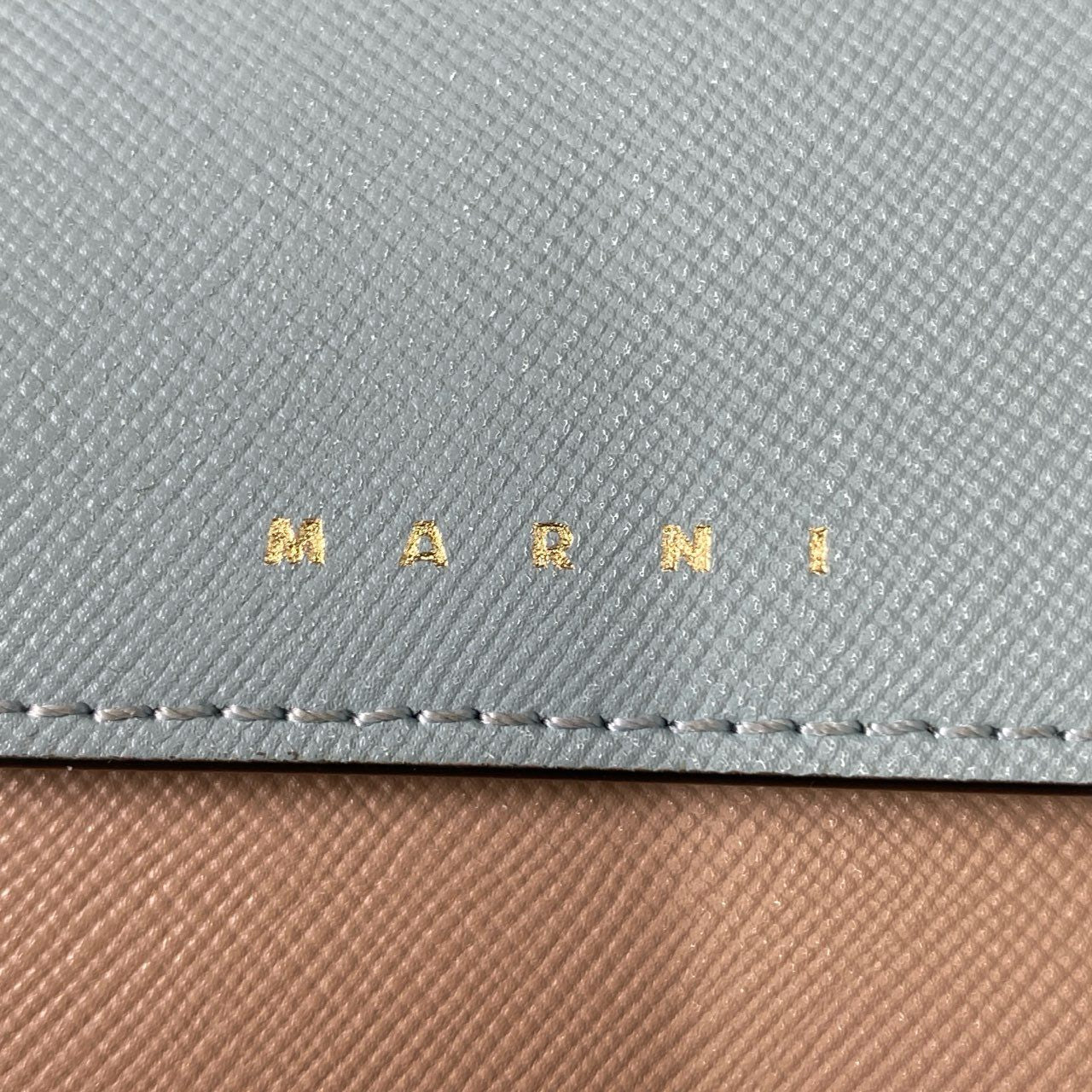 4e19 《美品》 MARNI マルニ SAFFIANO サフィアーノ 二つ折り 財布 ショートウォレット ブルー ベージュ レザー 小銭入れ