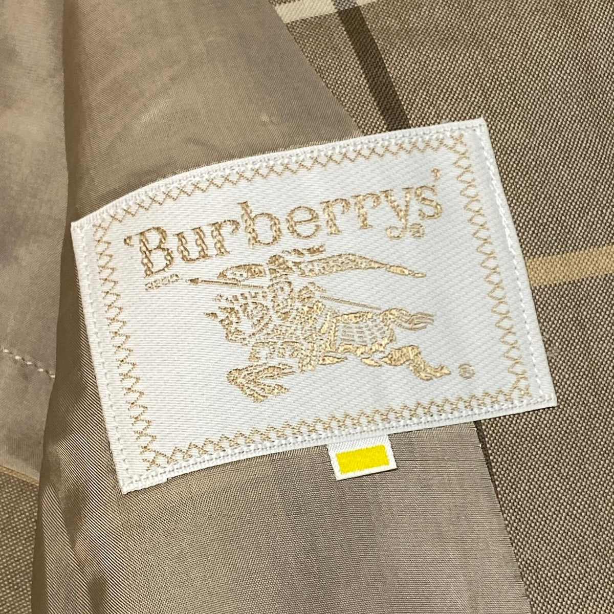 j29 【美品】Burberrys スカートセットアップ ジャケット スカート チェック柄  7ARサイズ ベージュ ウール100％ レディース 女性用u02t