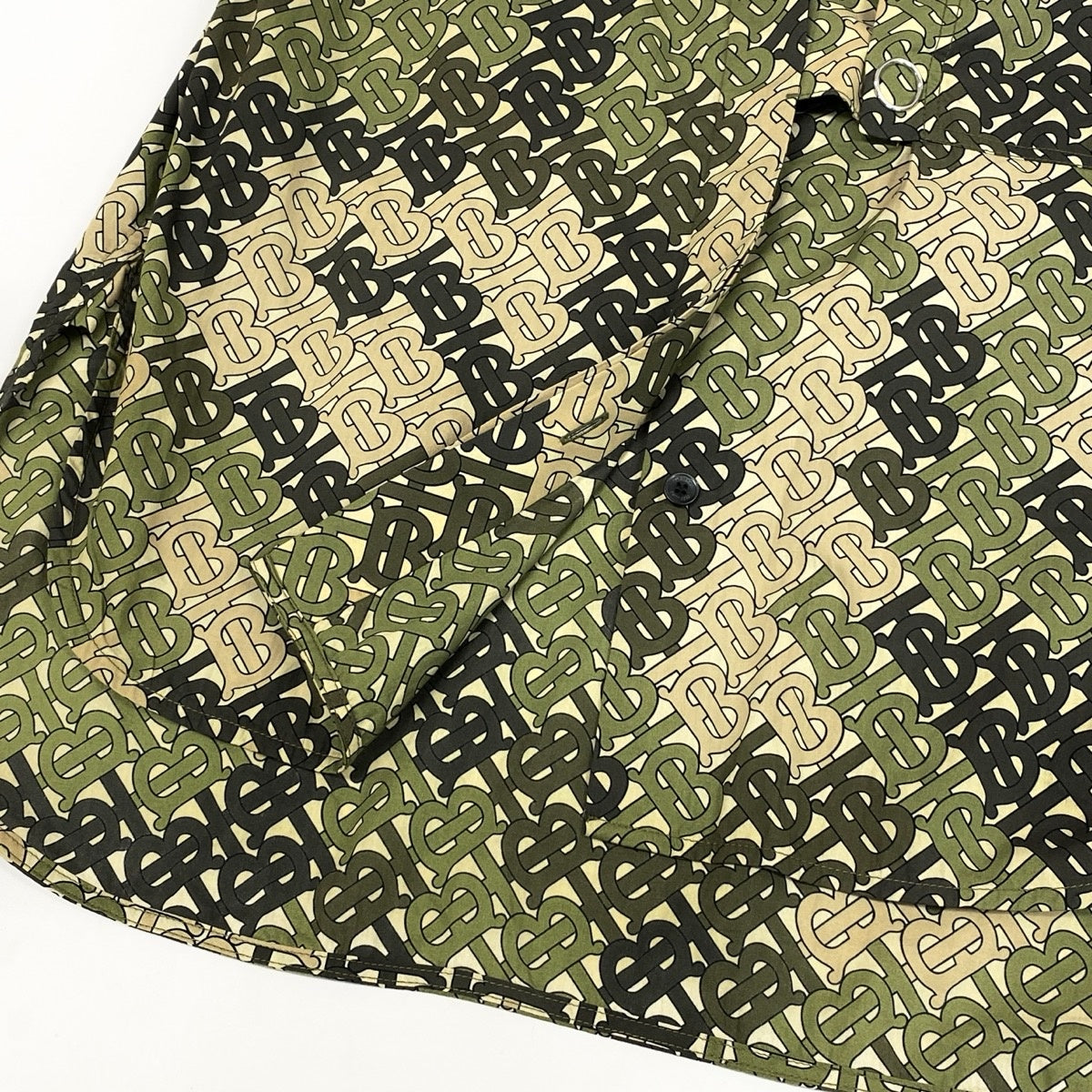 12i14 《美品》 BURBERRY LONDON ENGLAND バーバリー ロンドン 総柄シャツ ノースリーブシャツ TBロゴ ブラウス コットンシャツ IT40 グリーン 綿100％ レディース 女性用u02t