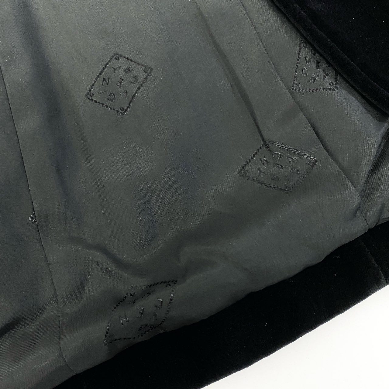 86a15 【Vintage 90'S】GIVENCHY ヴィンテージ ジバンシー ウエストシェイプデザイン ベロアジャケット サイズ36 ブラック レディース 女性用k02i