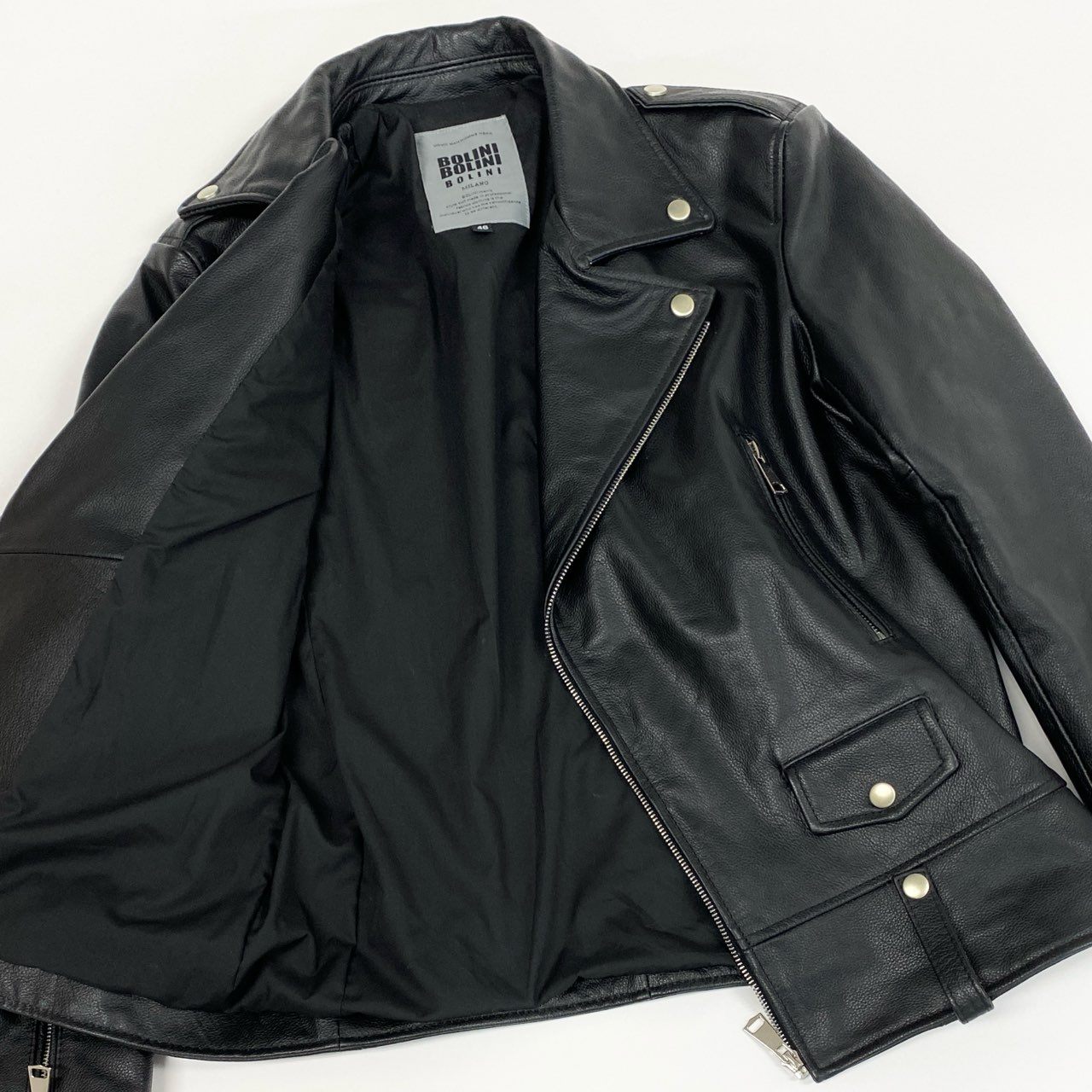 83i29 《美品》BOLINI ボリーニ ダブルライダースジャケット レザージャケット 牛革 ジャケット アウター TCB0423 46サイズ ブラック メンズo07t