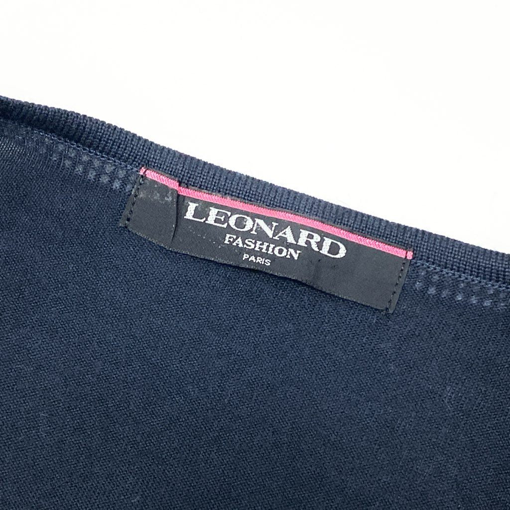79L15 LEONARD FASHION レオナールファッション クルーネックカーディガン 花柄プリント ビジュー LL ネイビー レディース 女性用u02t
