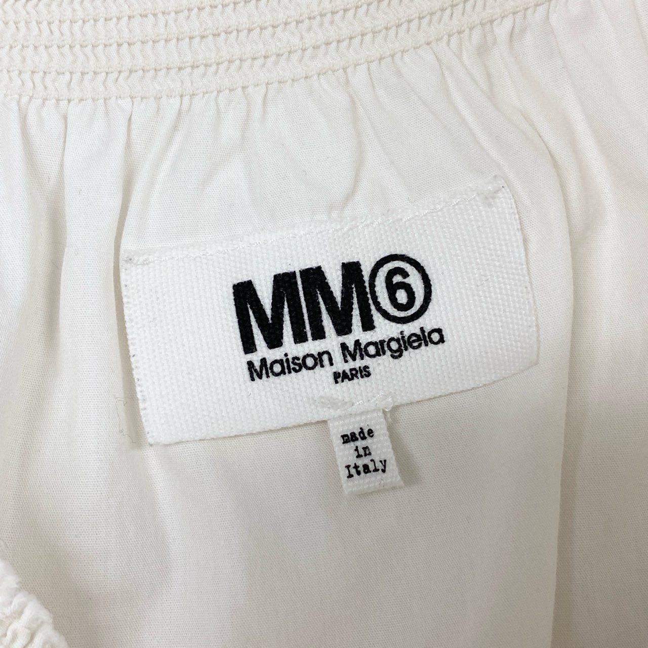 36a7 MM6 Maison Margiela エムエムシックス メゾンマルジェラ イタリア製 オフショルダー プルオーバー ブラウス トップス S32NC0424 Lサイズ ホワイト コットン レディースo07t