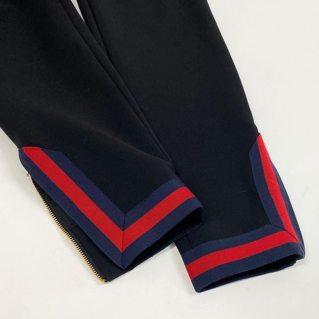 Id23 GUCCI グッチ 裾ジップ テーパードパンツ シェリーライン ストレッチ素材 サイズ36 ブラック レディース 女性用o07t