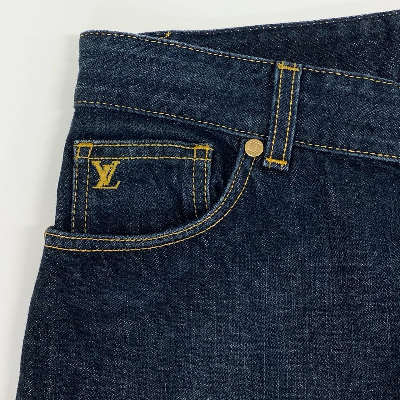 24i25 LOUIS VUITTON ルイヴィトン デニムパンツ ボトムス ポケット刺繍 RM061M MIDP02CN5 40サイズ インディゴ  メンズk02i