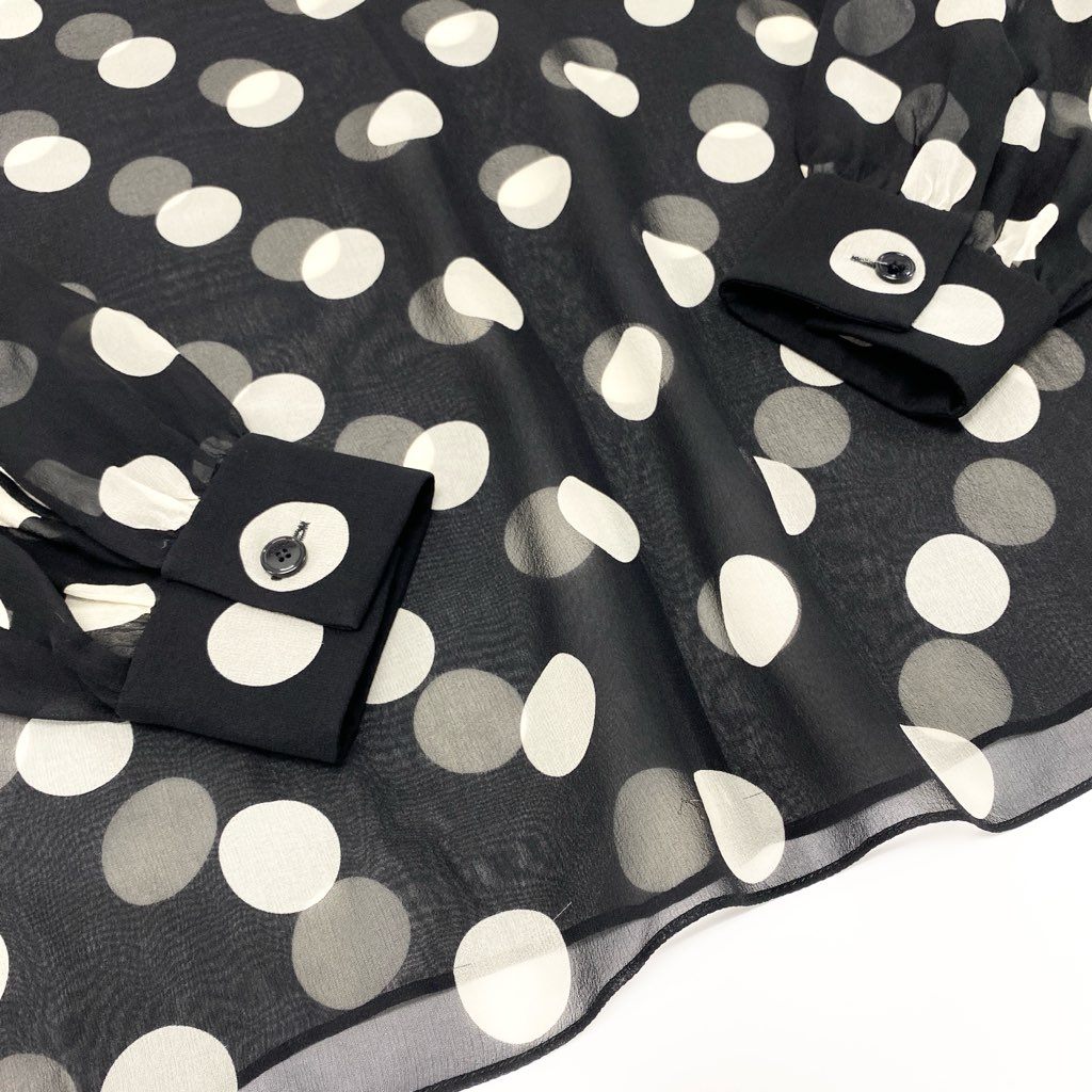 EL15 《美品》 CELINE セリーヌ 24年 シルク オーバーターンドカラー ジョーゼット ブラウス トップス 2B09B200Z.38CE 34サイズ ブラック アイボリー シルク100％ レディースu02t