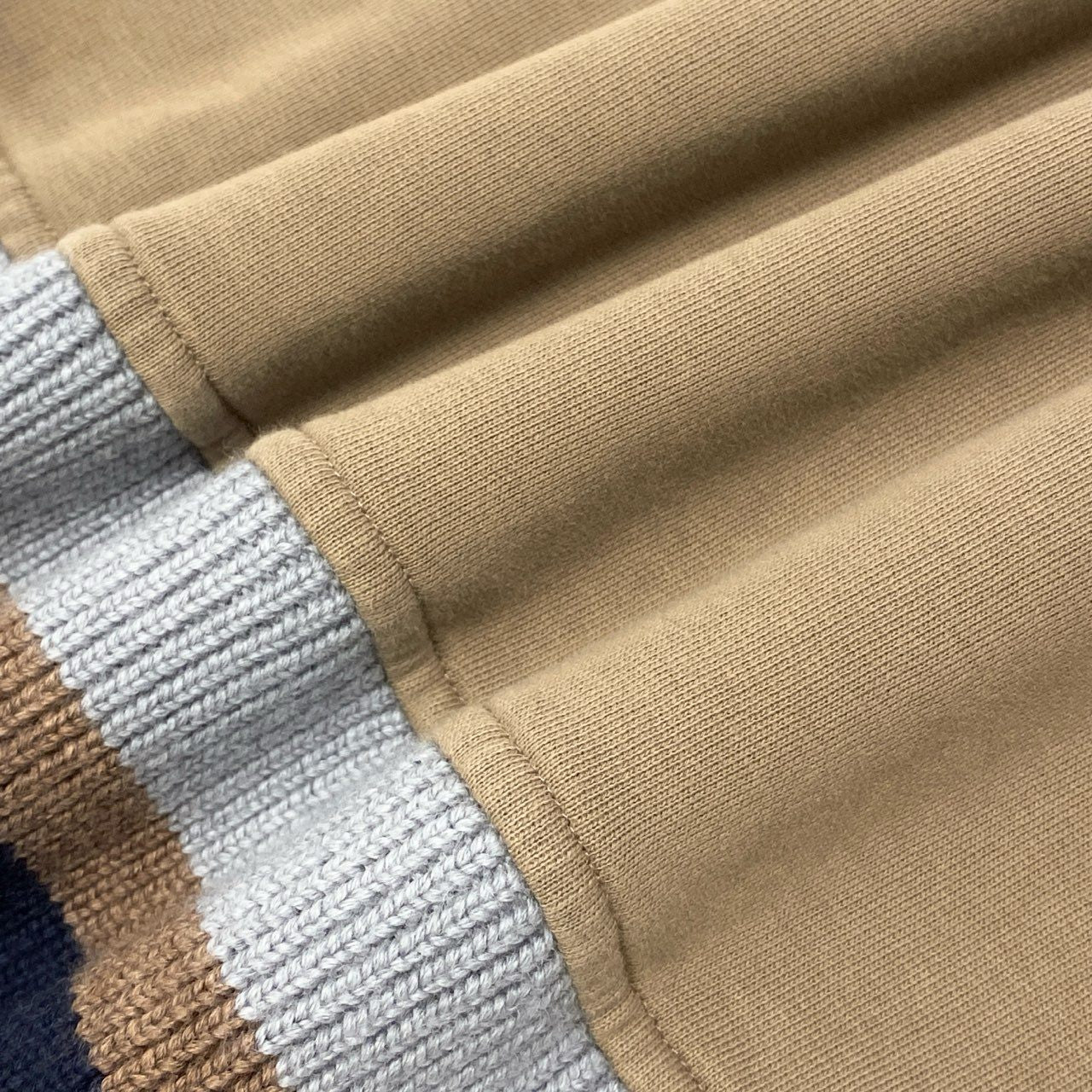 78b5【美品】HERNO ヘルノ ラグランスリーブ スウェット トレーナー トップス 50サイズ ブラウン系 コットン100％ メンズ 男性用u02t