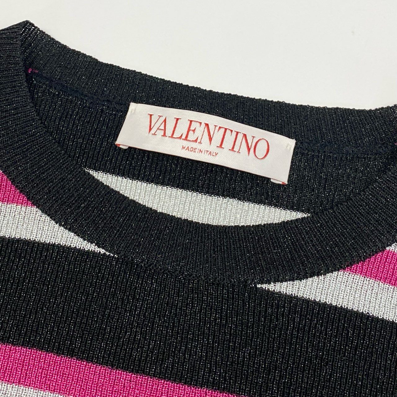 b23 【美品】VALENTINO ヴァレンティノ 2021年 袖ロゴ入り ラメ混紡 タイトニットセーター サマーニット サイズXXS マルチカラー レディース トップスk02i