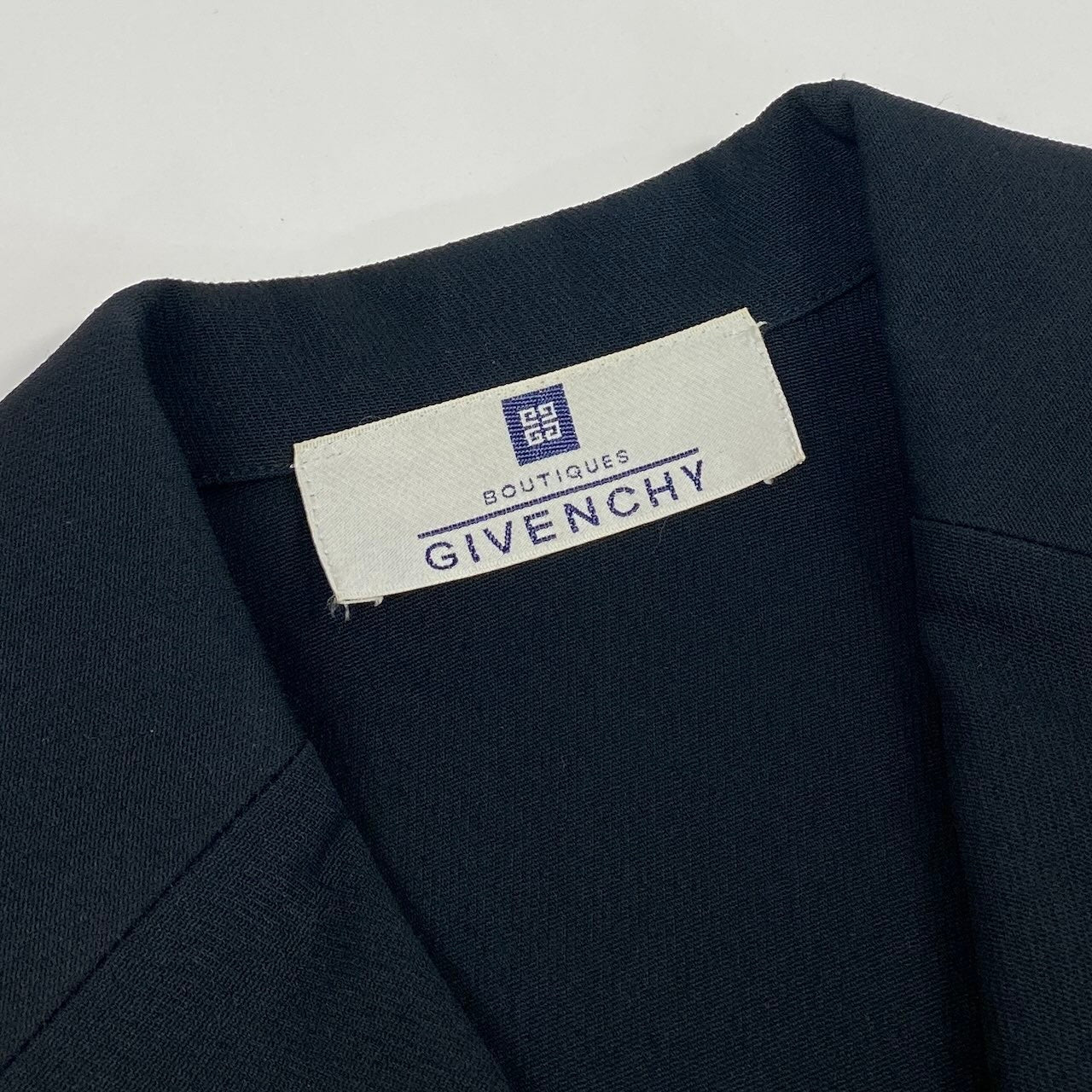 24e14 GIVENCHY ジバンシィ テーラードジャケット ゴールドボタン 羽織 38 ブラック アセテート レーヨン レディースo07t