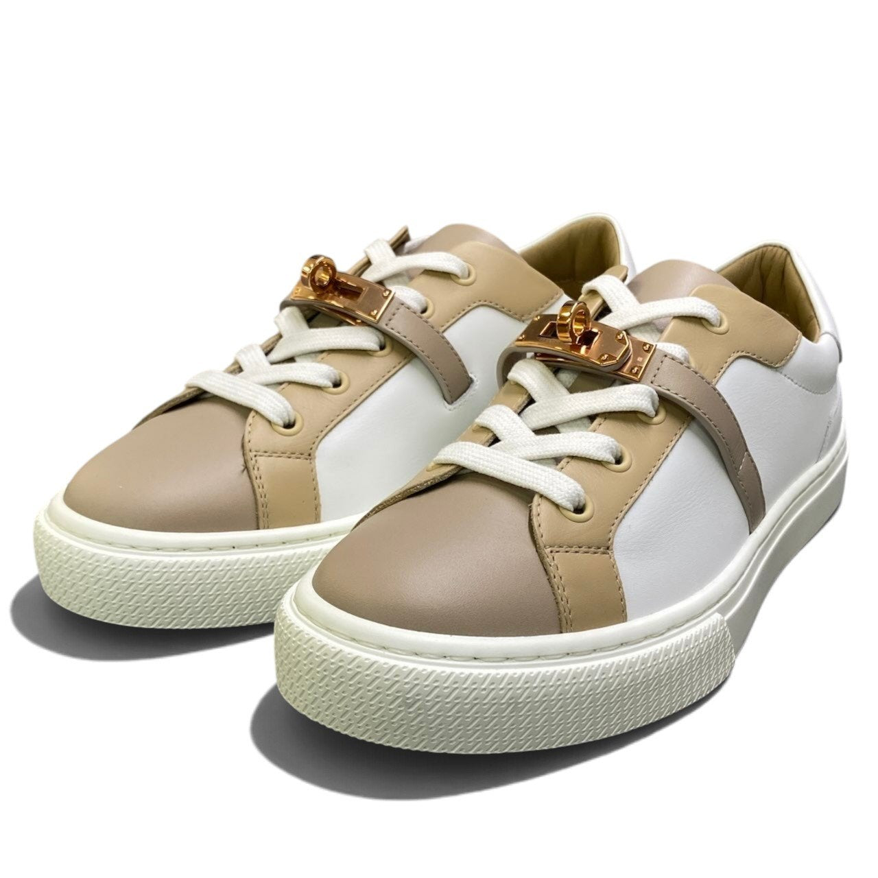 i1 Hermès エルメス 2023年 ケリー金具 デイ スニーカー サイズ37.5 ホワイト × ベージュ レディースk02i