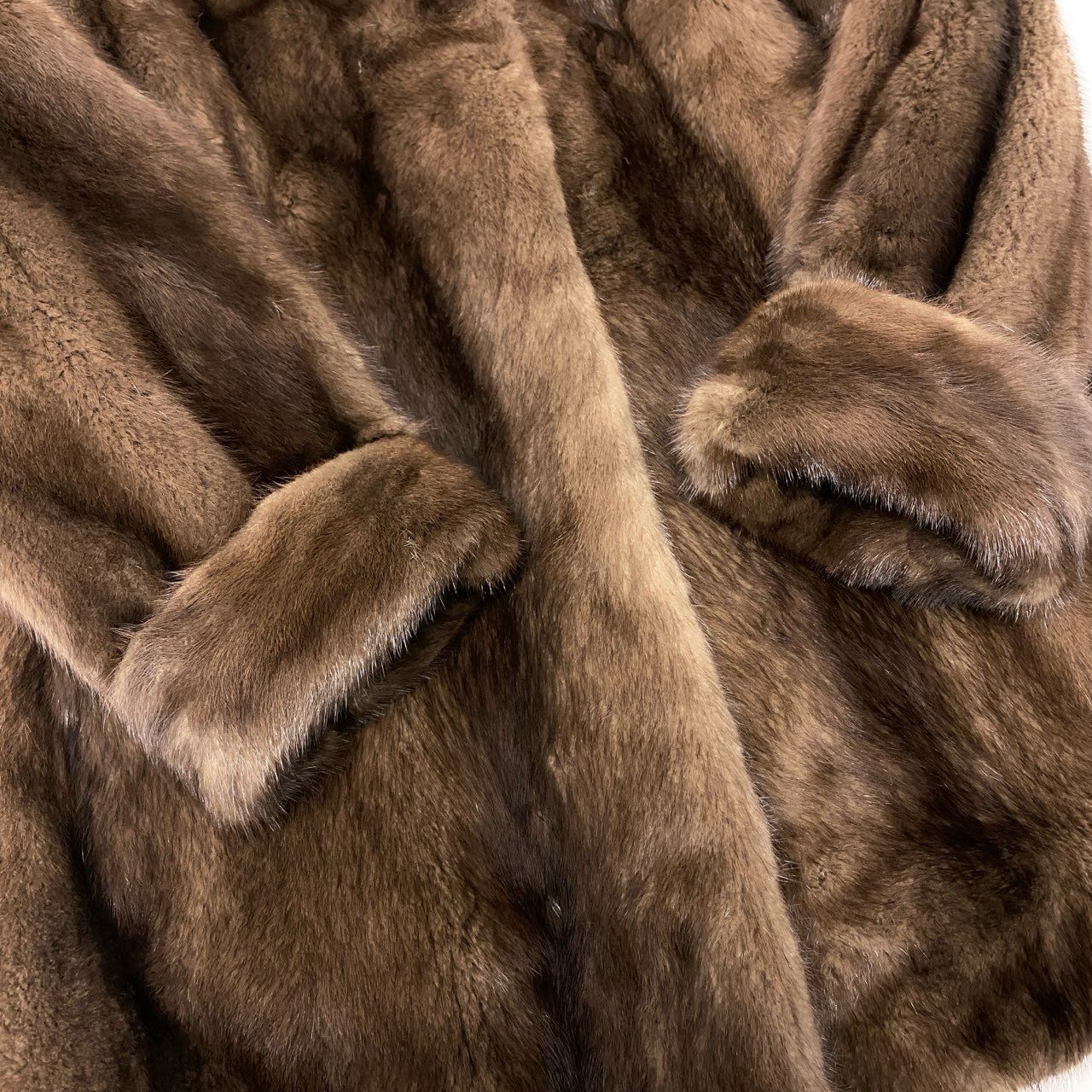 27j22 デミバフミンク リアルファーコート 裏地刺繍 F ブラウン 本毛皮 セミロング MINK FUR 最高級t18r